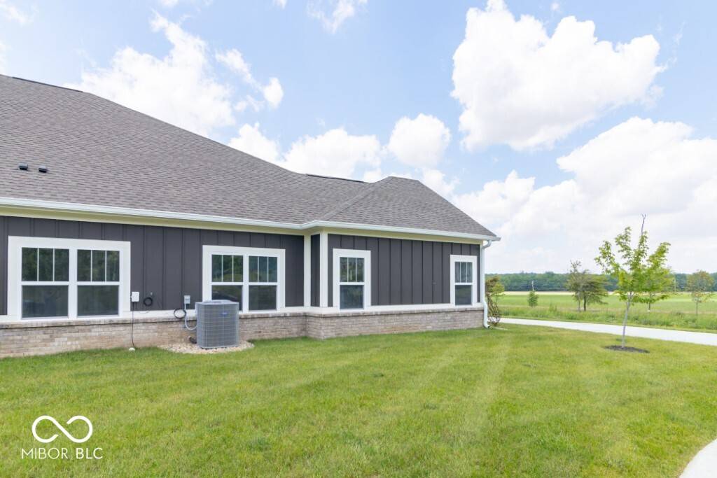 New Castle, IN 47362,466 Wittenbraker DR