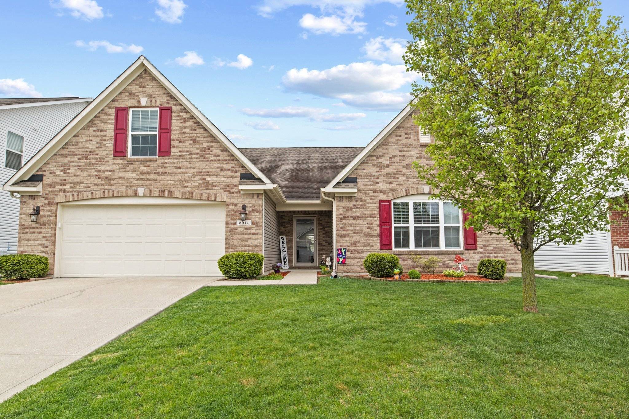 Indianapolis, IN 46237,5911 Edelle DR