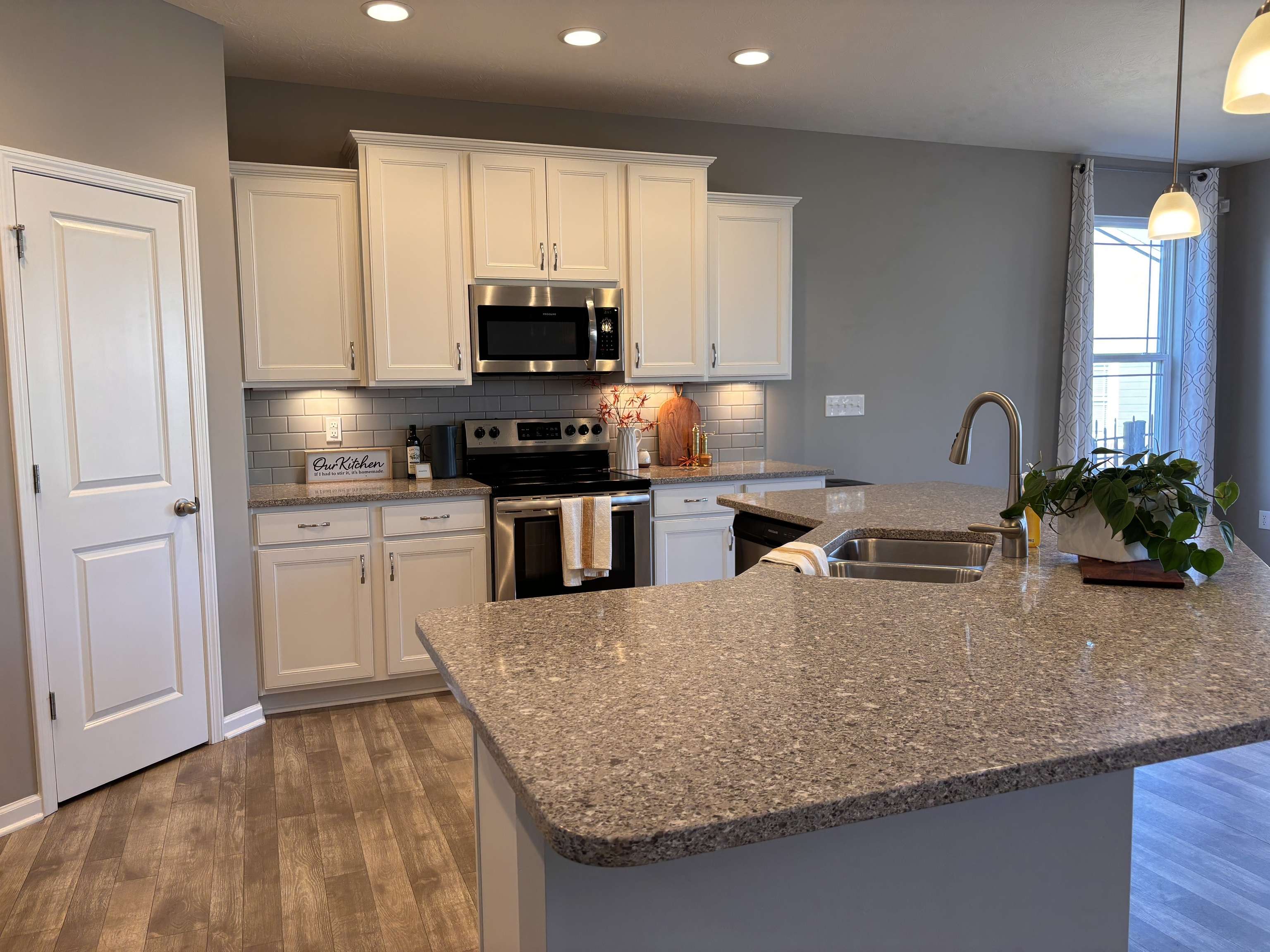Indianapolis, IN 46259,7307 Wooden Grange DR