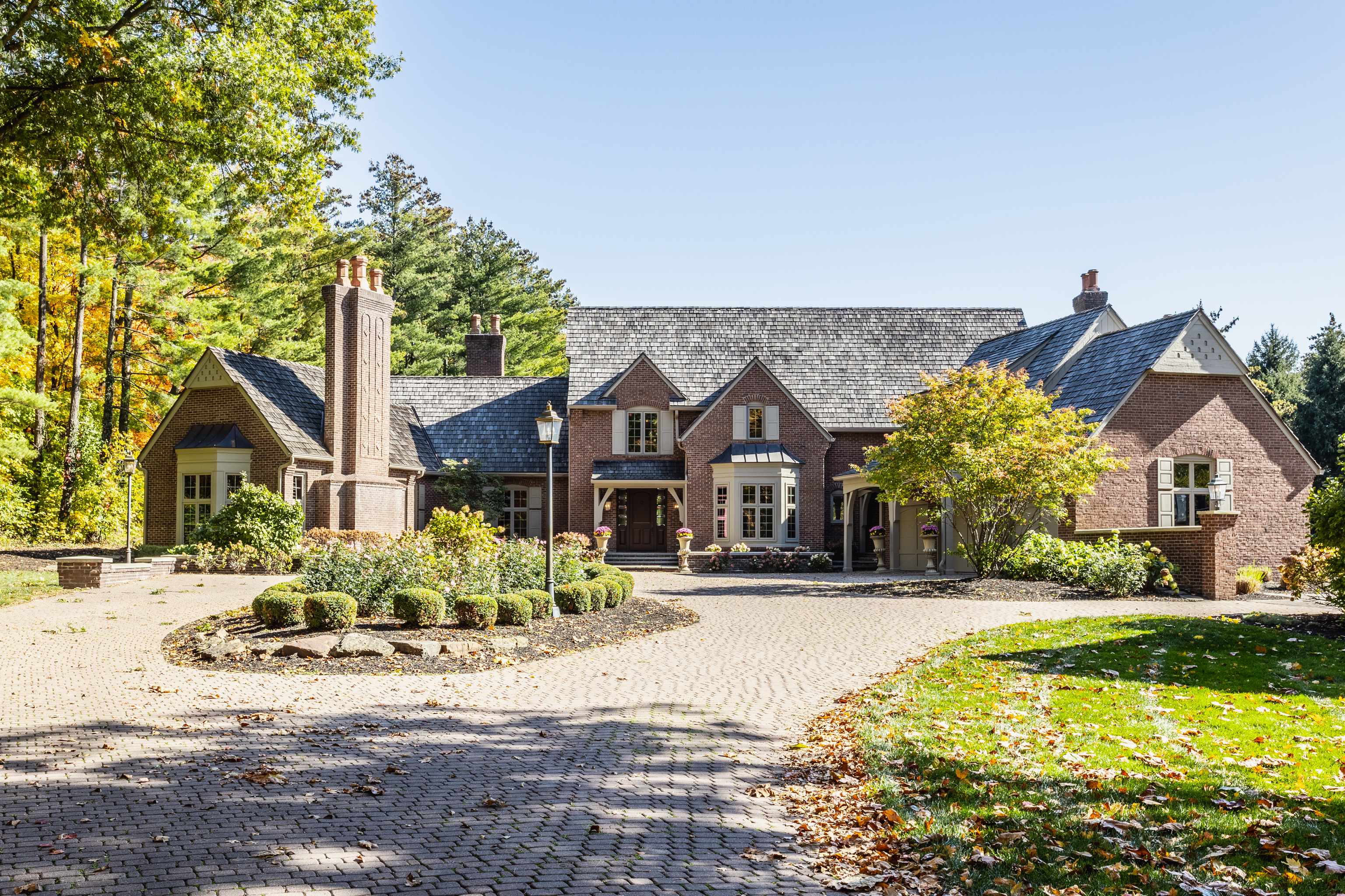 Carmel, IN 46032,12441 Creekwood LN