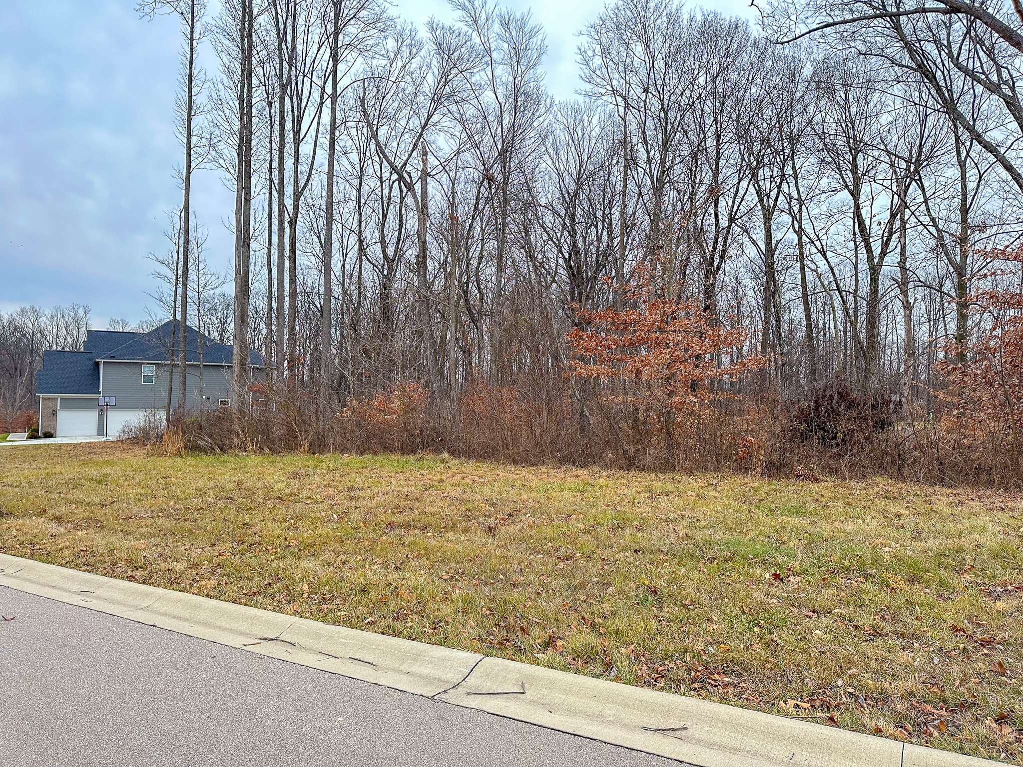 Columbus, IN 47201,5179 Oak Ridge TRL
