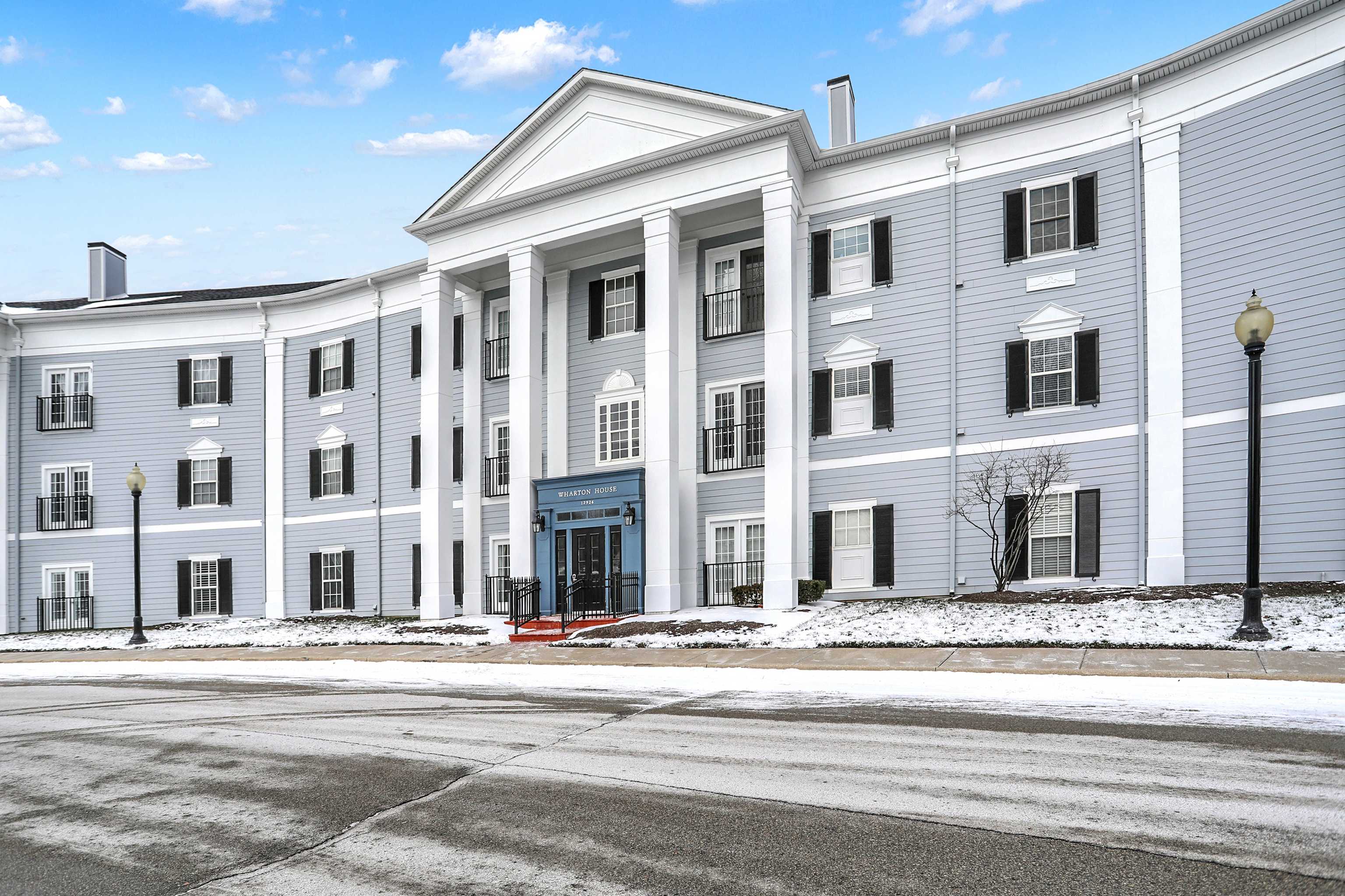 Carmel, IN 46032,12926 University CRES #1A