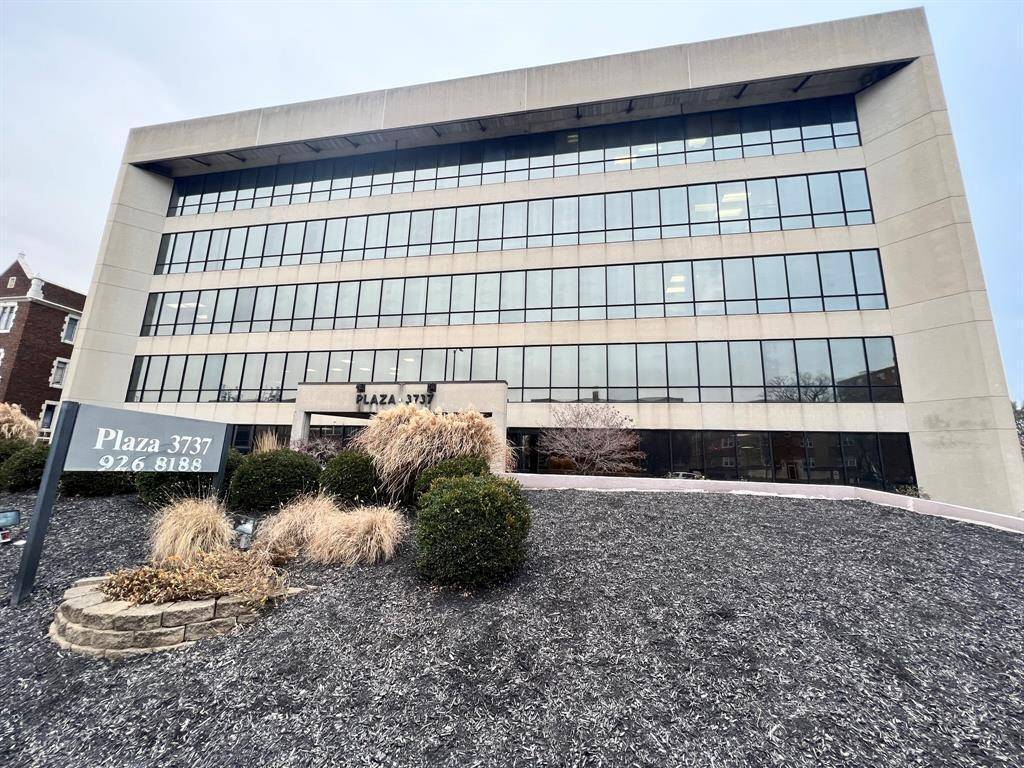 Indianapolis, IN 46208,3737 N Meridian ST #203