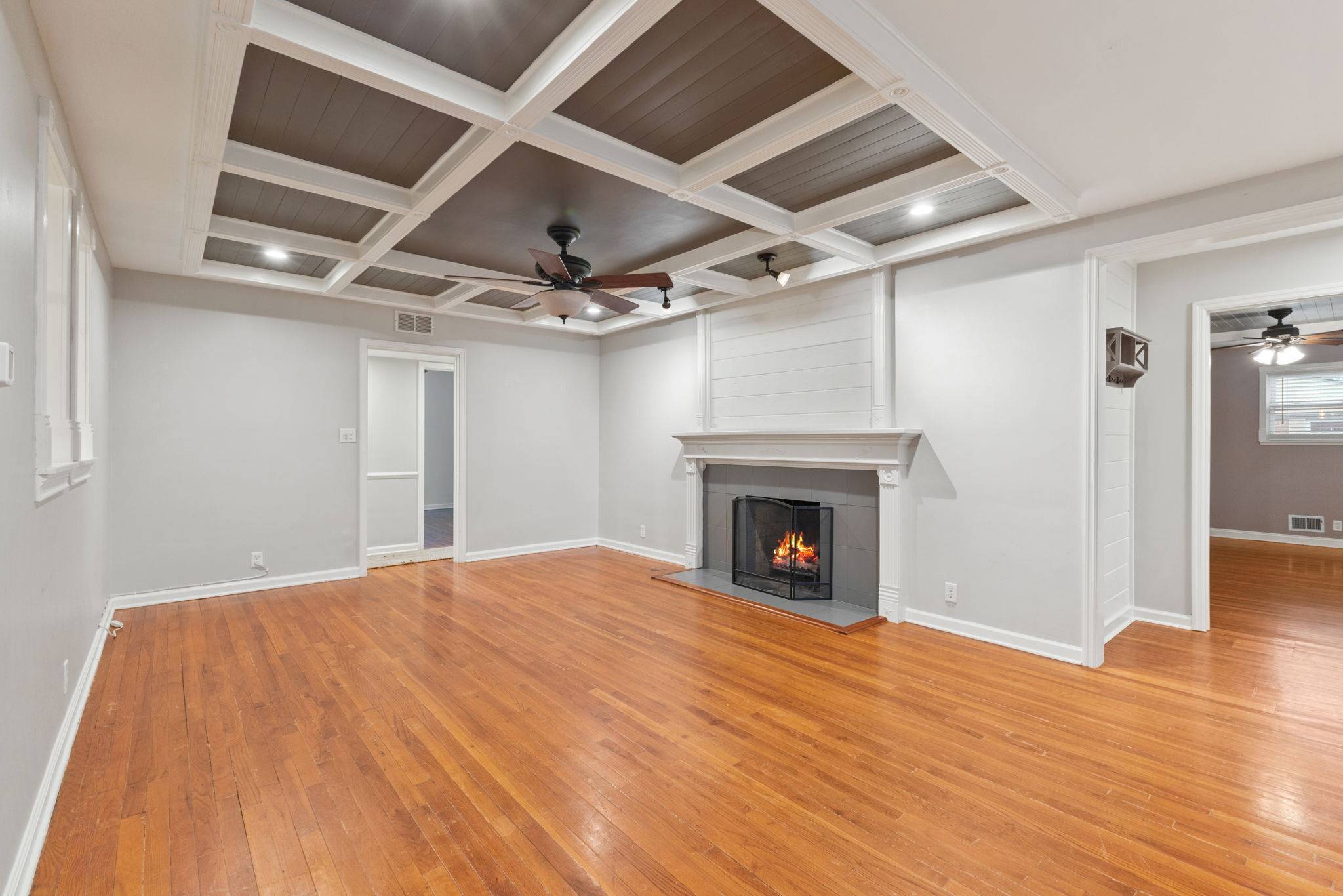 Indianapolis, IN 46220,3729 E 57th ST