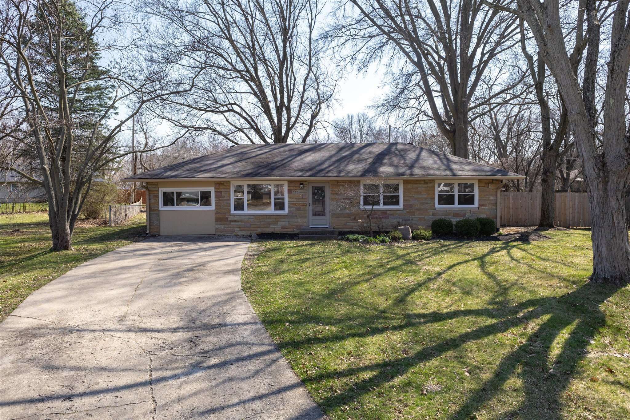 Carmel, IN 46280,225 Vali CT