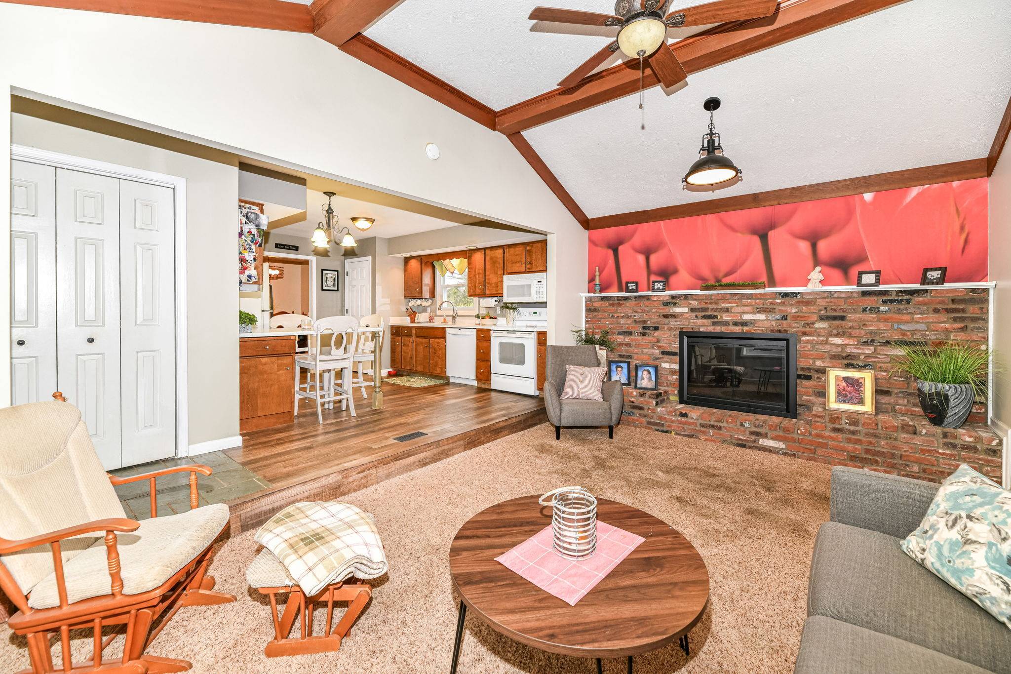 Indianapolis, IN 46256,8326 Castlebrook DR