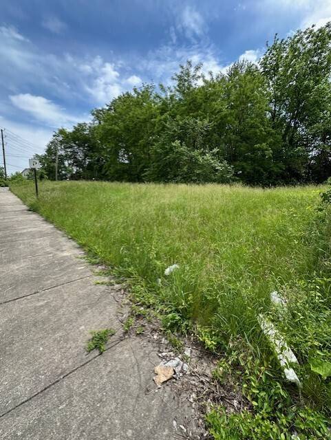 Indianapolis, IN 46218,1617 E 18th ST