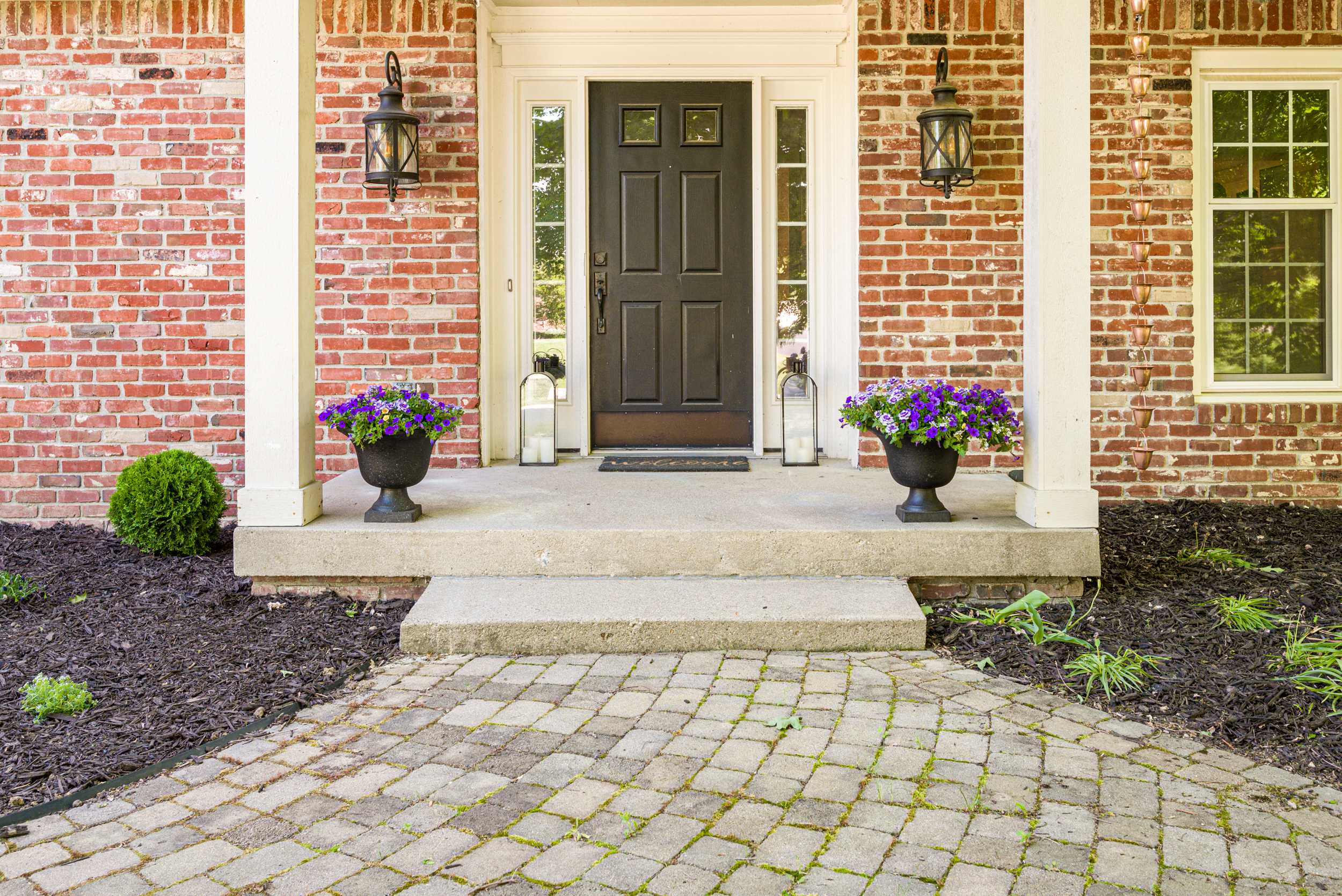 Zionsville, IN 46077,205 Spring DR