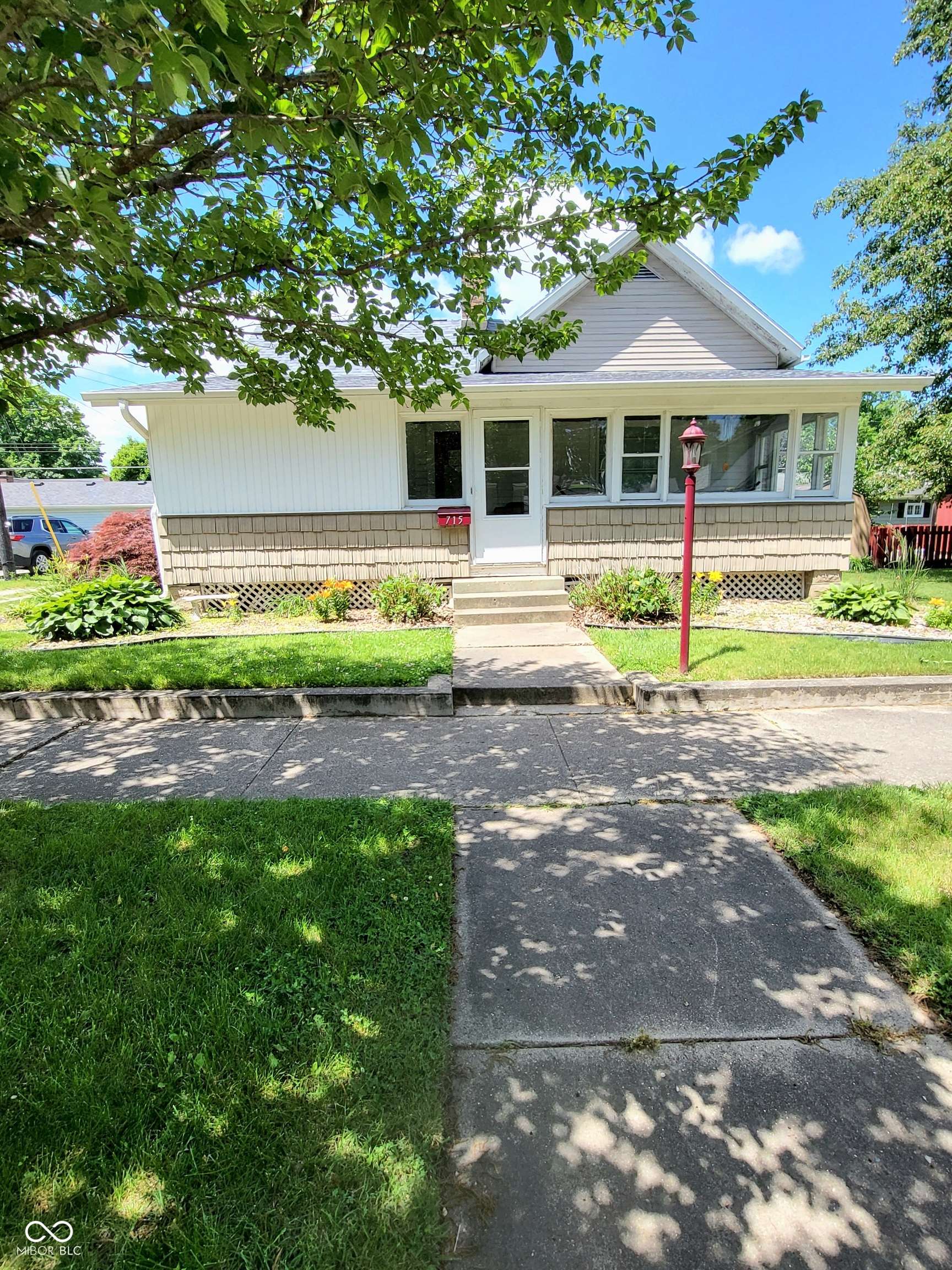 Covington, IN 47932,715 5th ST