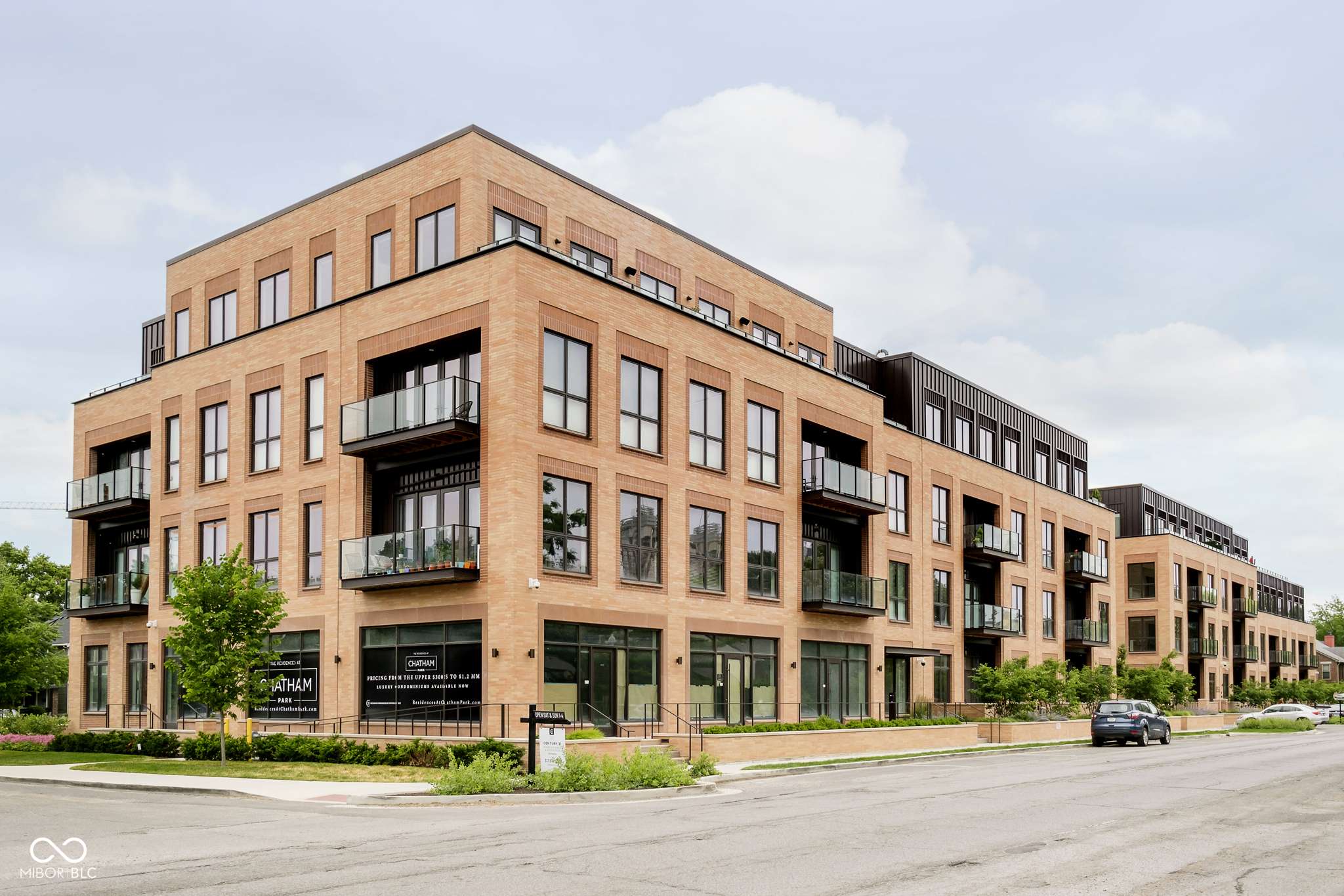 Indianapolis, IN 46202,855 N East ST #205