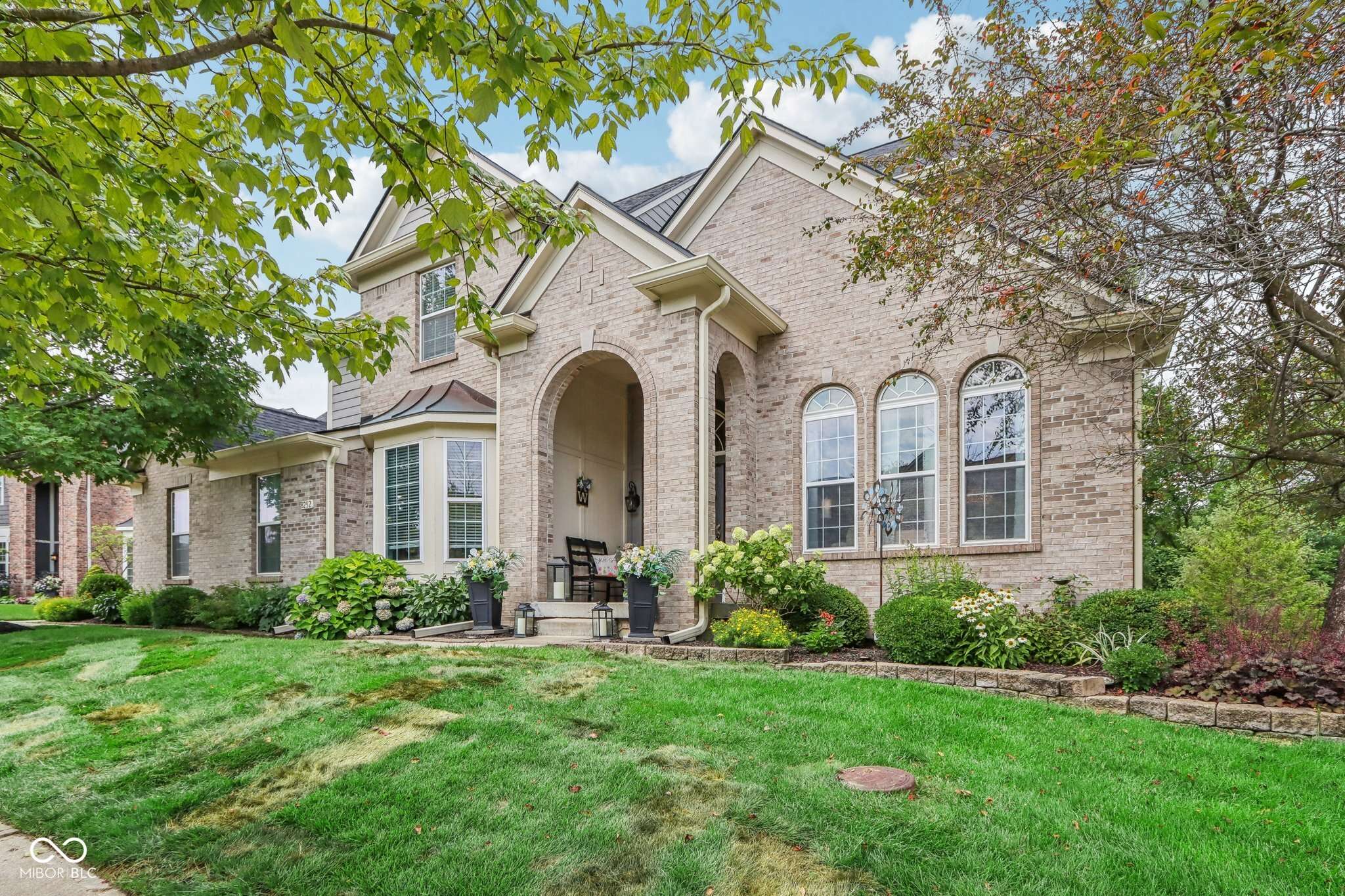 Indianapolis, IN 46256,8252 Cloverdale WAY