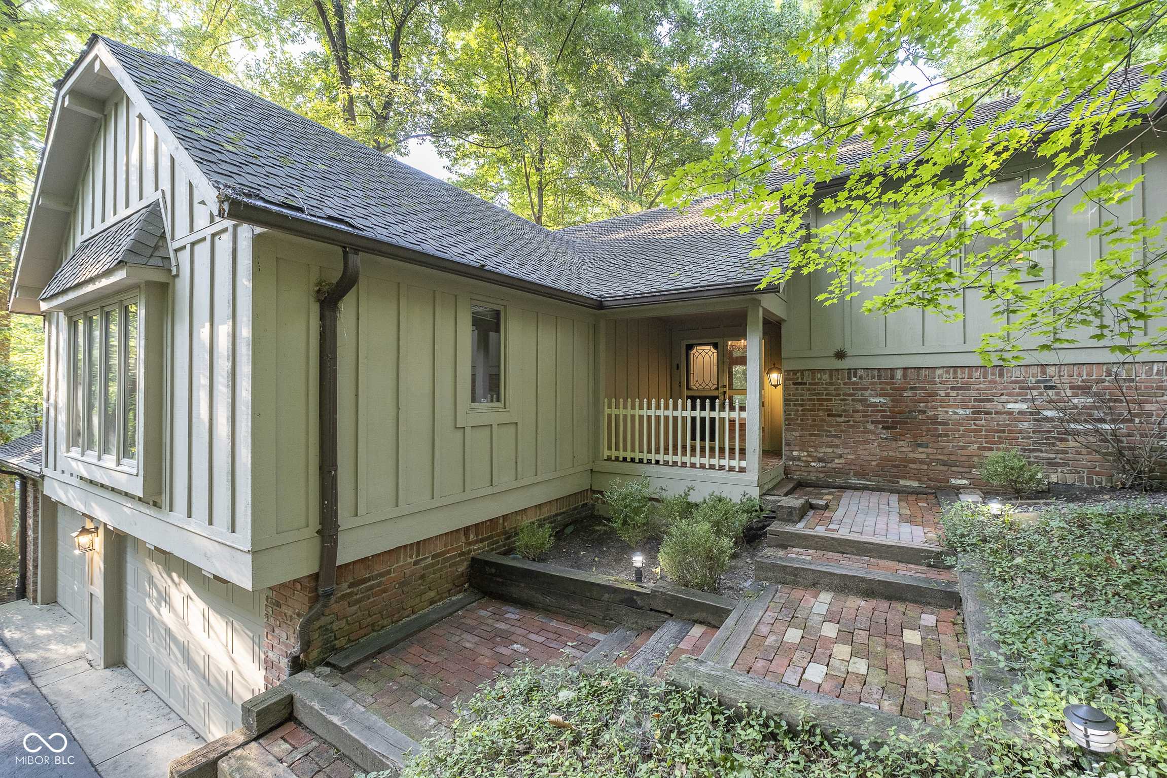 Indianapolis, IN 46220,6235 Johnson RD
