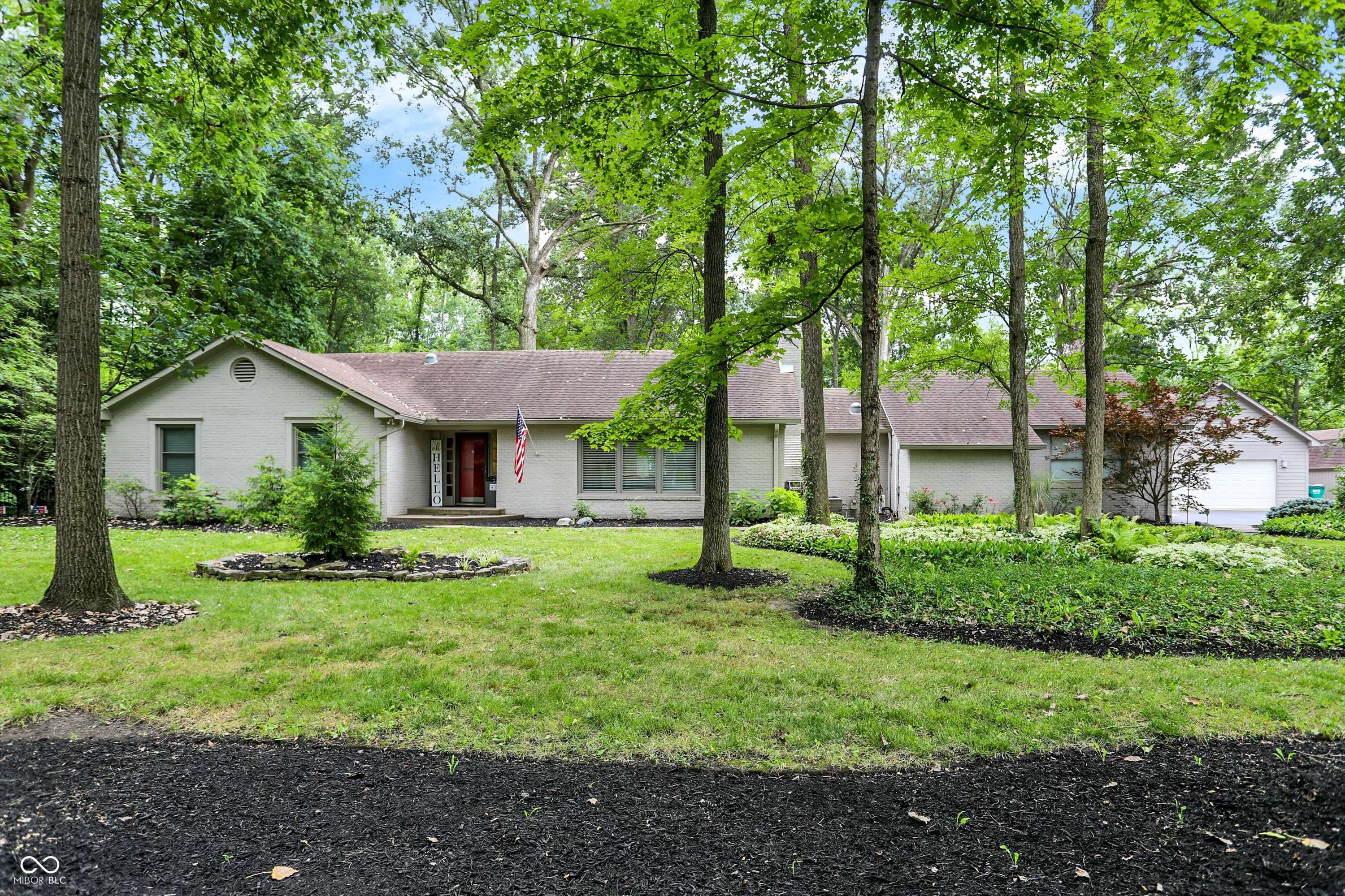 Zionsville, IN 46077,1107 Foxglove CT