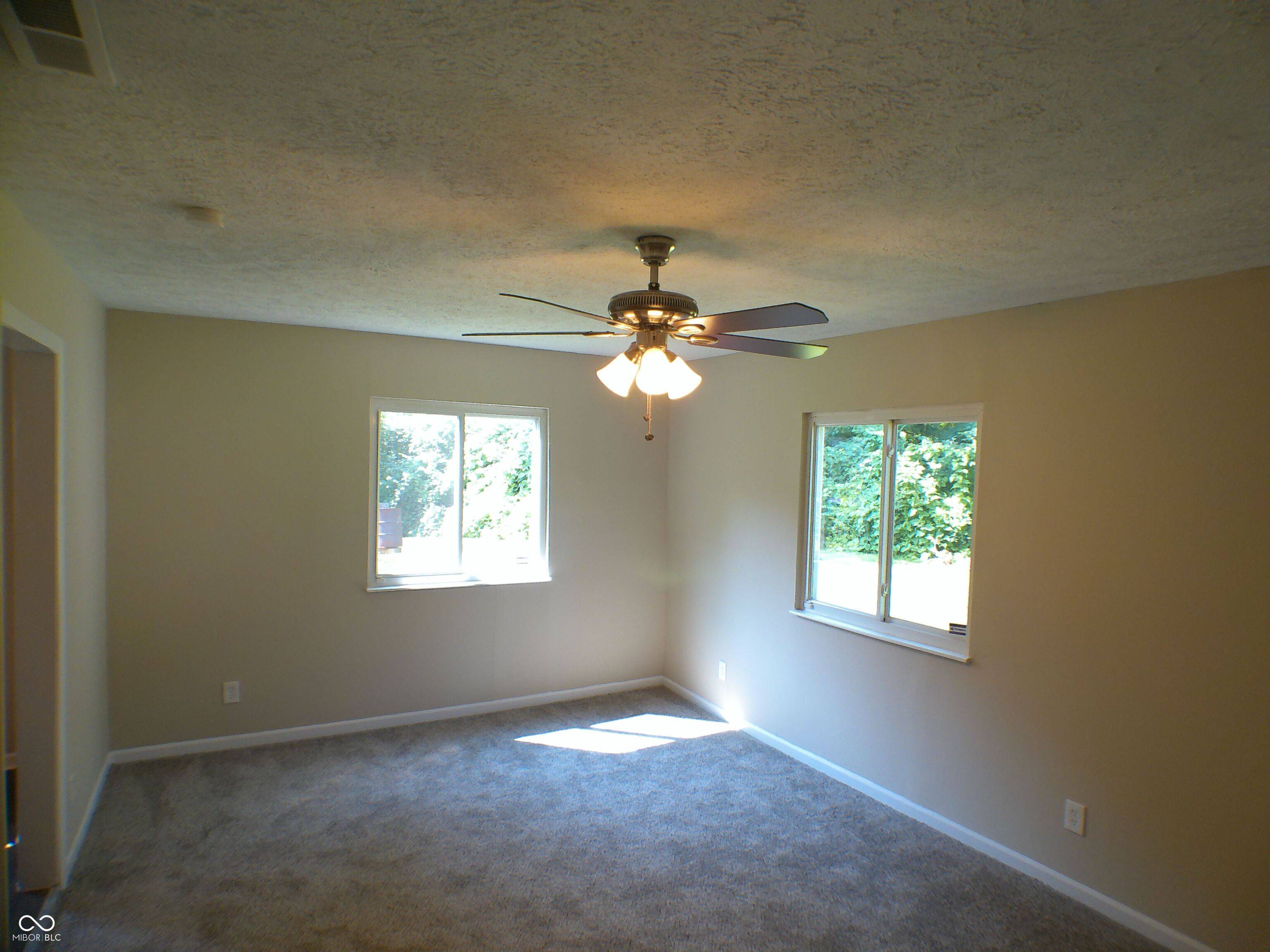 Indianapolis, IN 46260,6514 Woodmere CIR