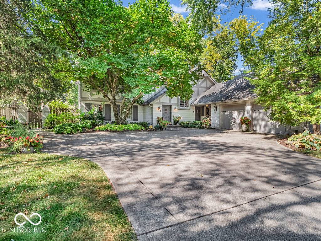 Indianapolis, IN 46240,8170 Ecole ST