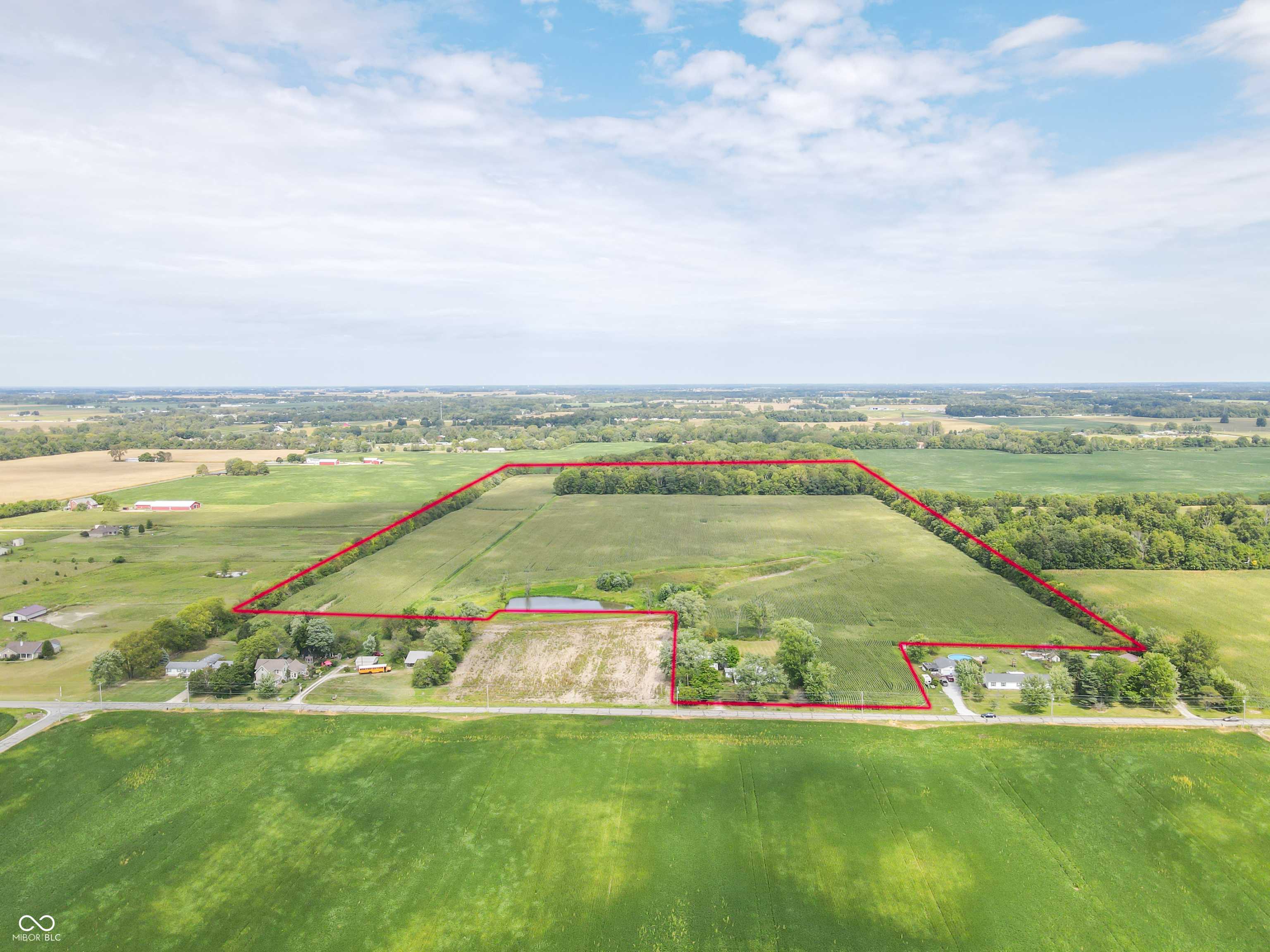 Greenfield, IN 46140,596 W 100 N