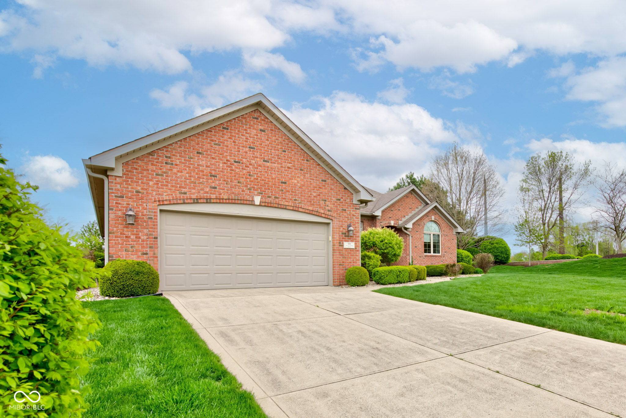 Greenwood, IN 46142,691 Walnut Woods DR