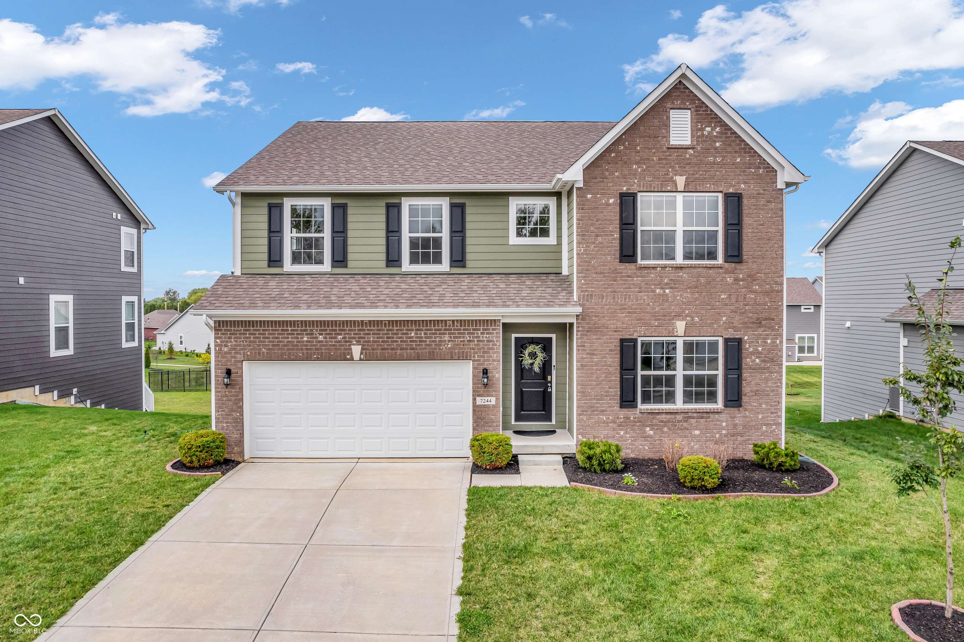 Indianapolis, IN 46259,7244 Birch Leaf DR