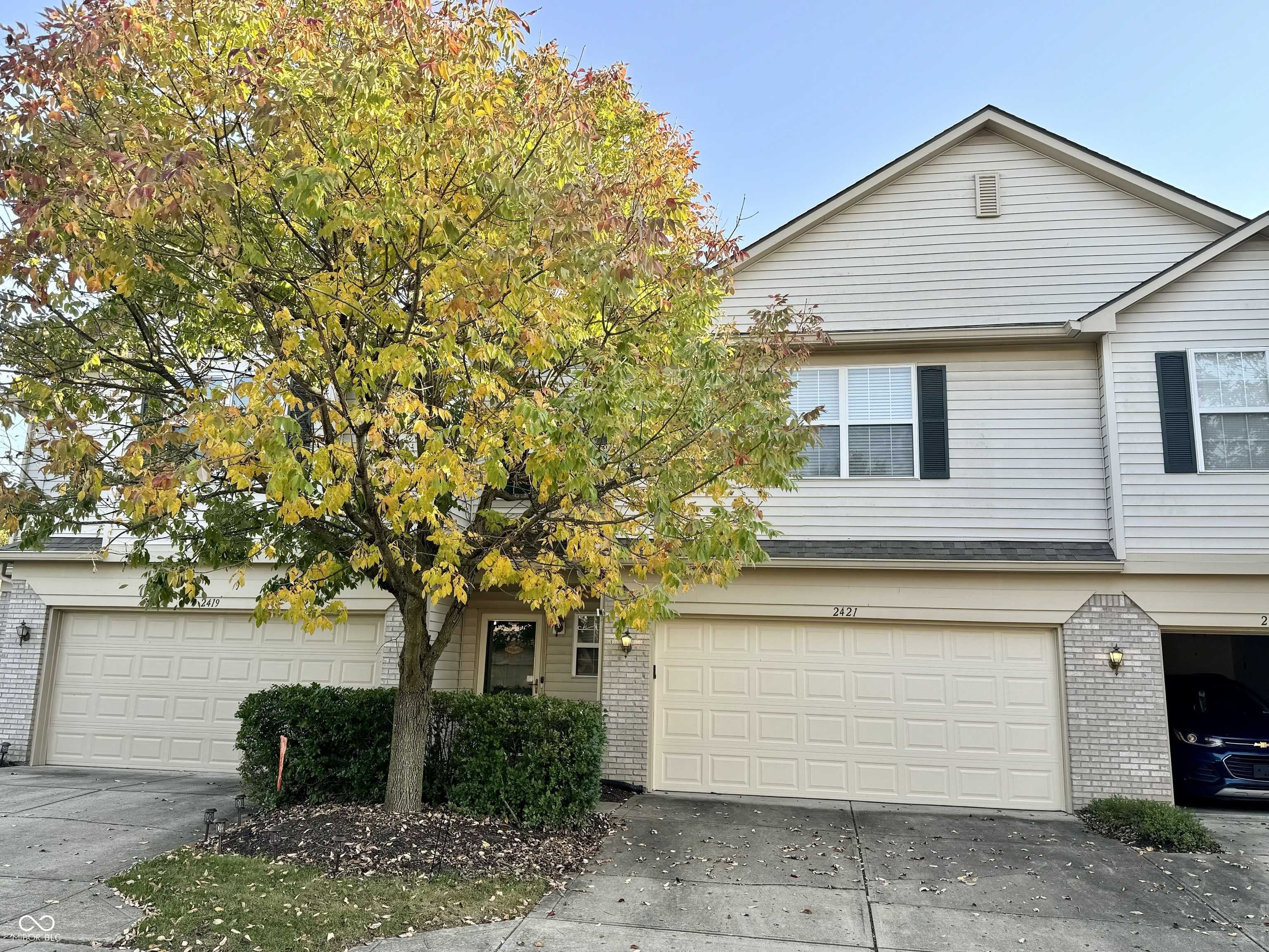 Indianapolis, IN 46217,2421 Boyer LN