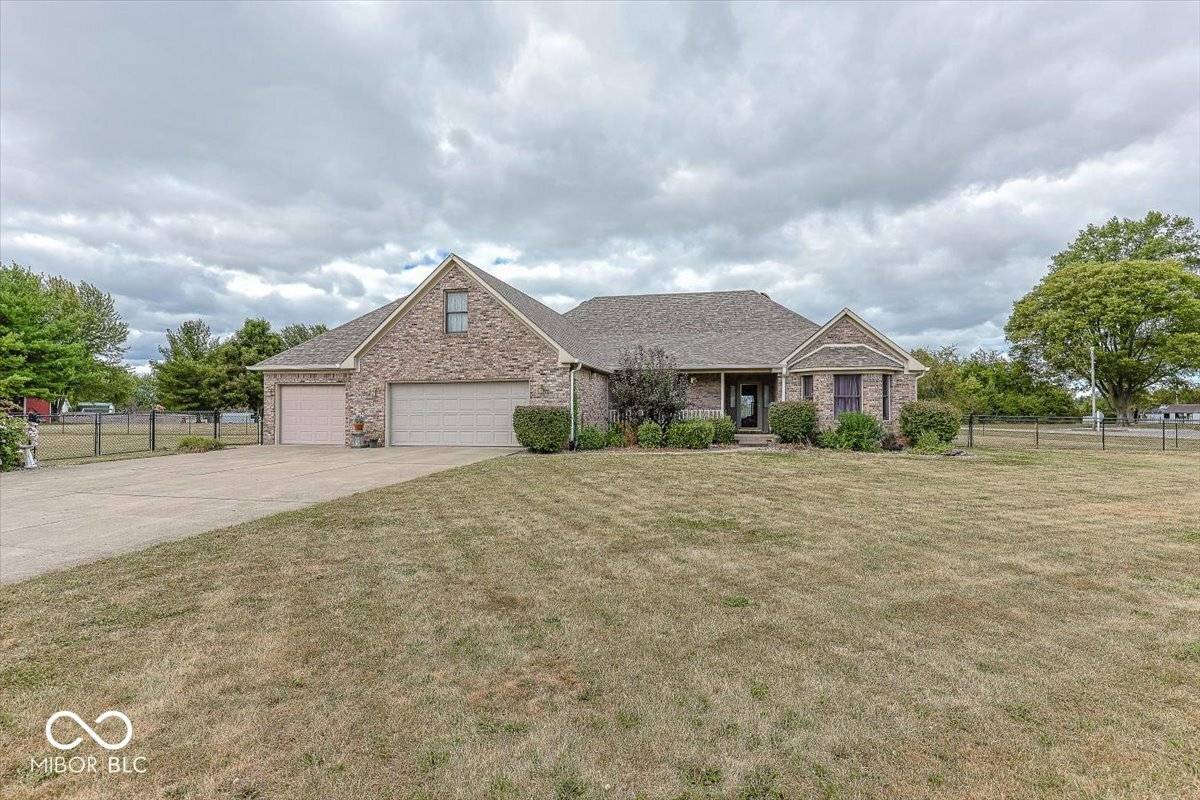 New Palestine, IN 46163,3862 Sawmill CT