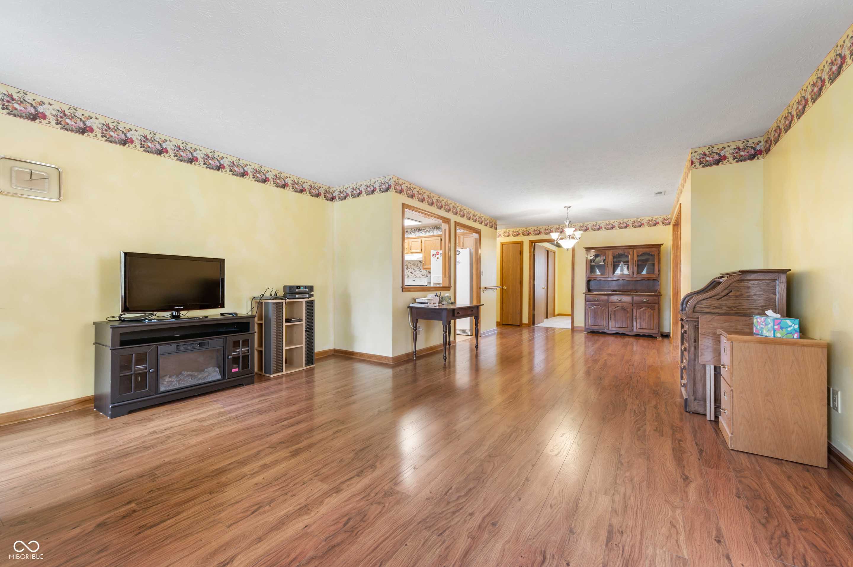 Indianapolis, IN 46237,5514 Gateridge LN
