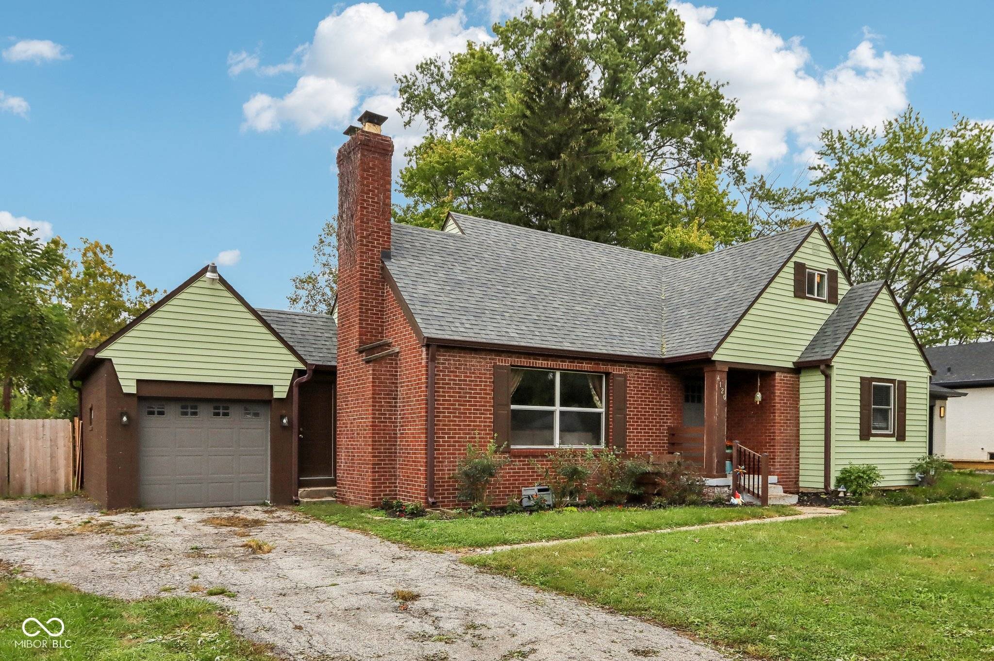 Indianapolis, IN 46226,4120 Roselawn DR