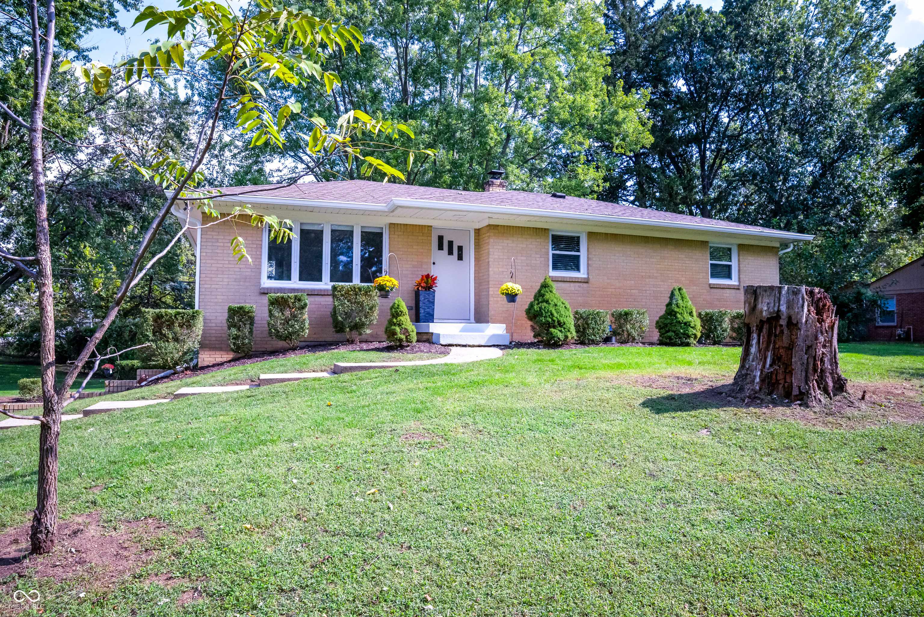 Greenwood, IN 46142,1179 Mt Pleasant E ST