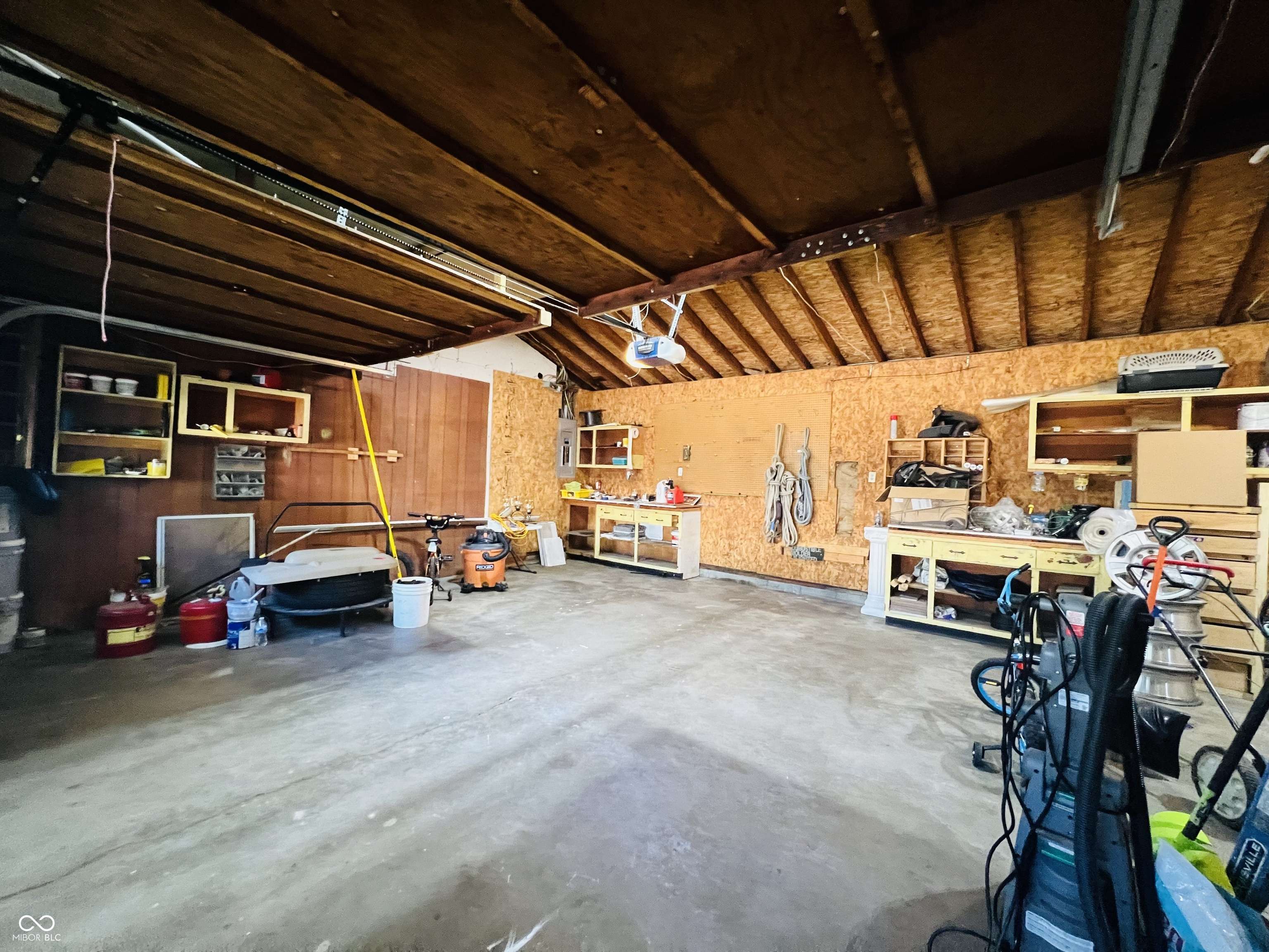 Indianapolis, IN 46228,4839 Alameda RD