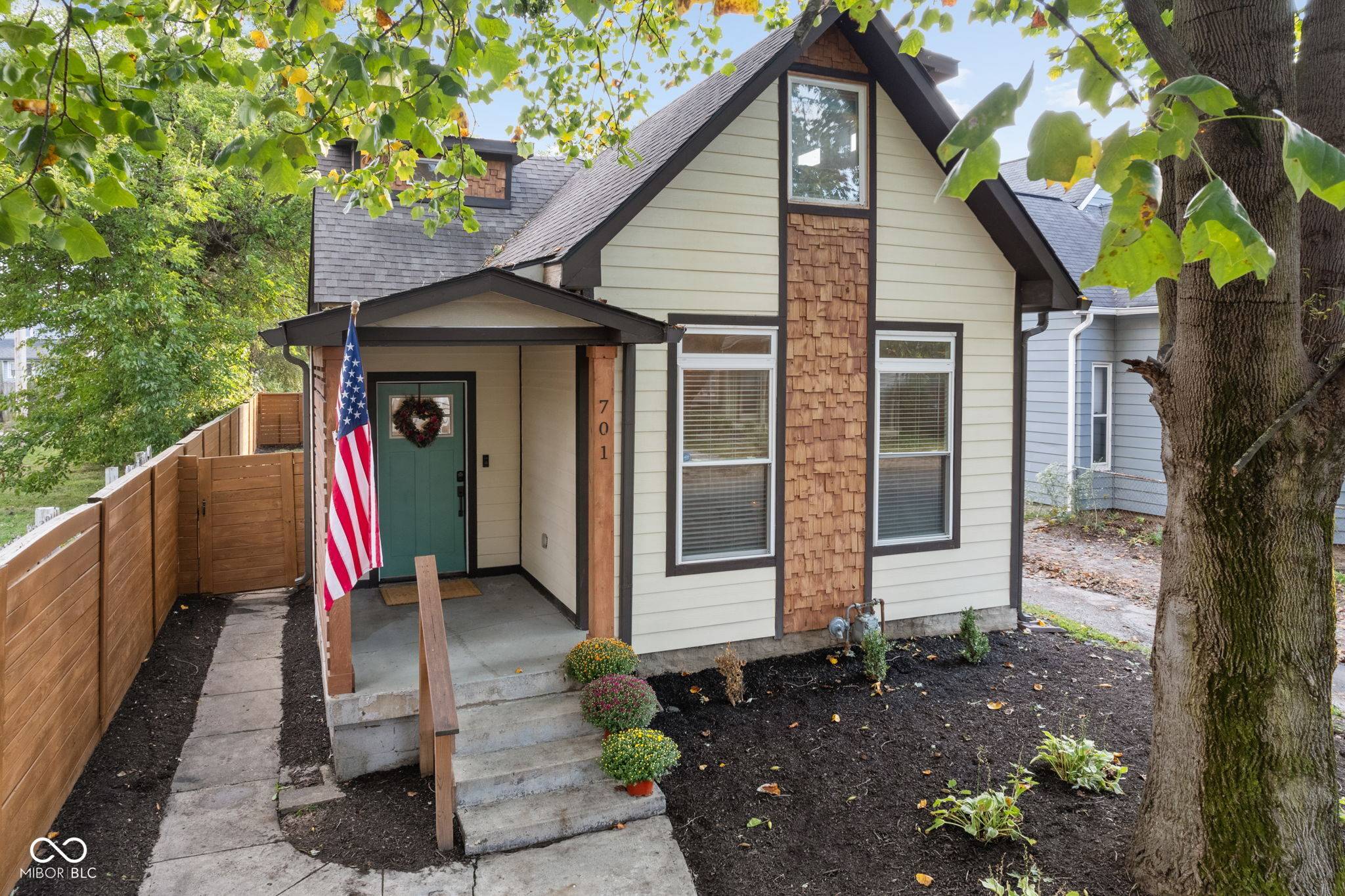 Indianapolis, IN 46203,701 E Morris ST