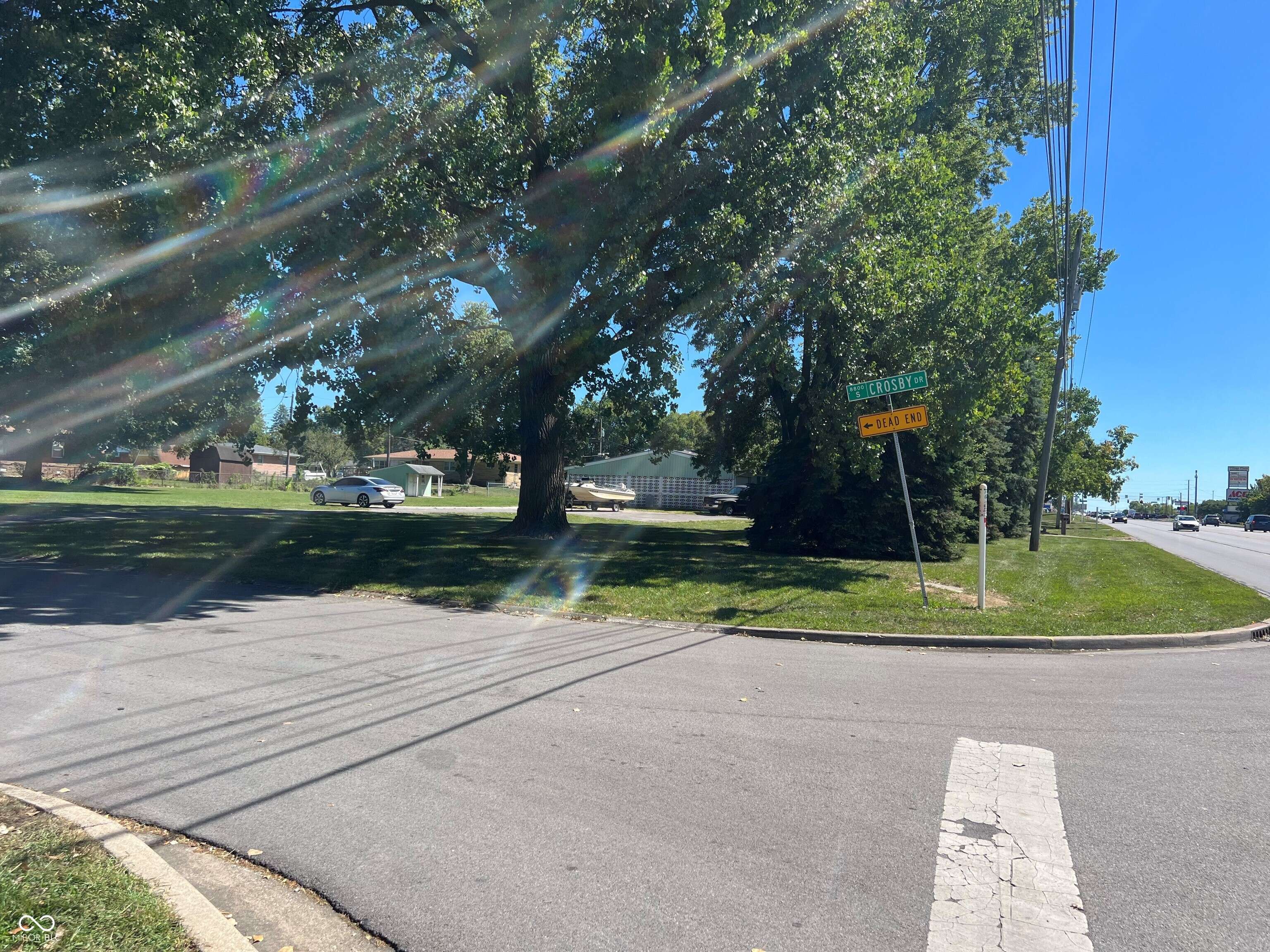 Indianapolis, IN 46217,8809 S Meridian ST