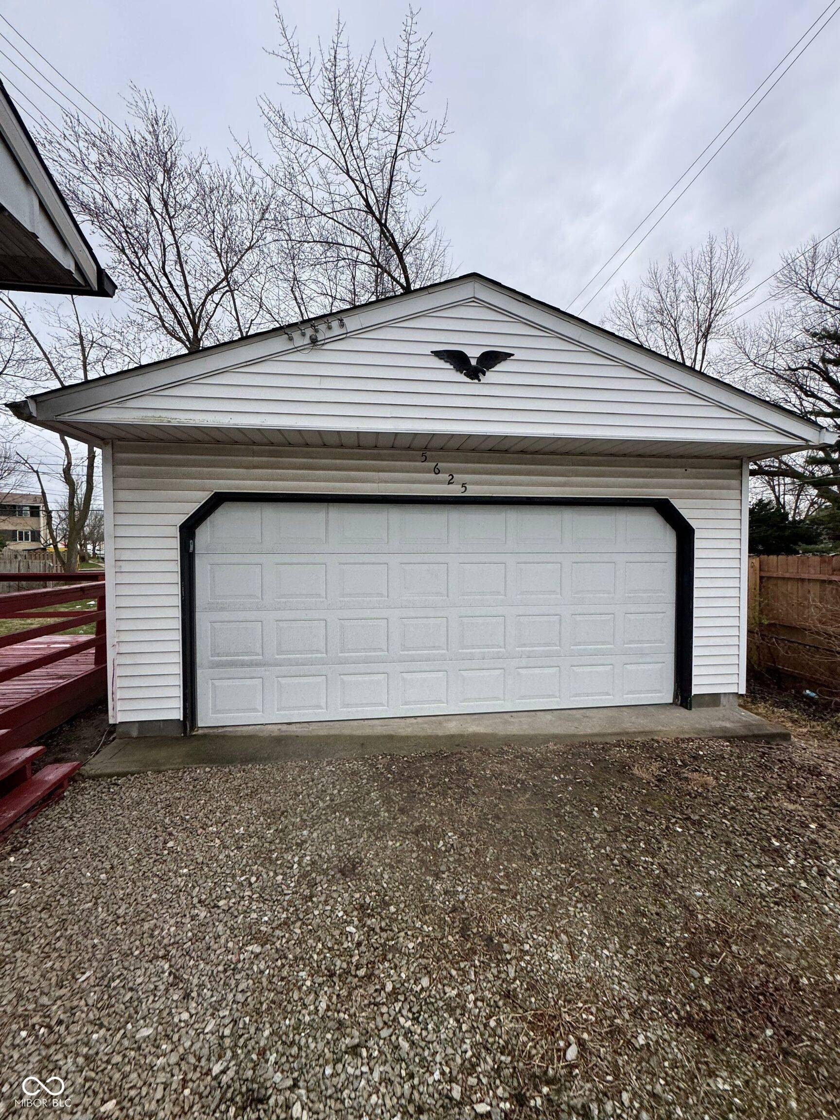 Indianapolis, IN 46254,5625 Gateway DR