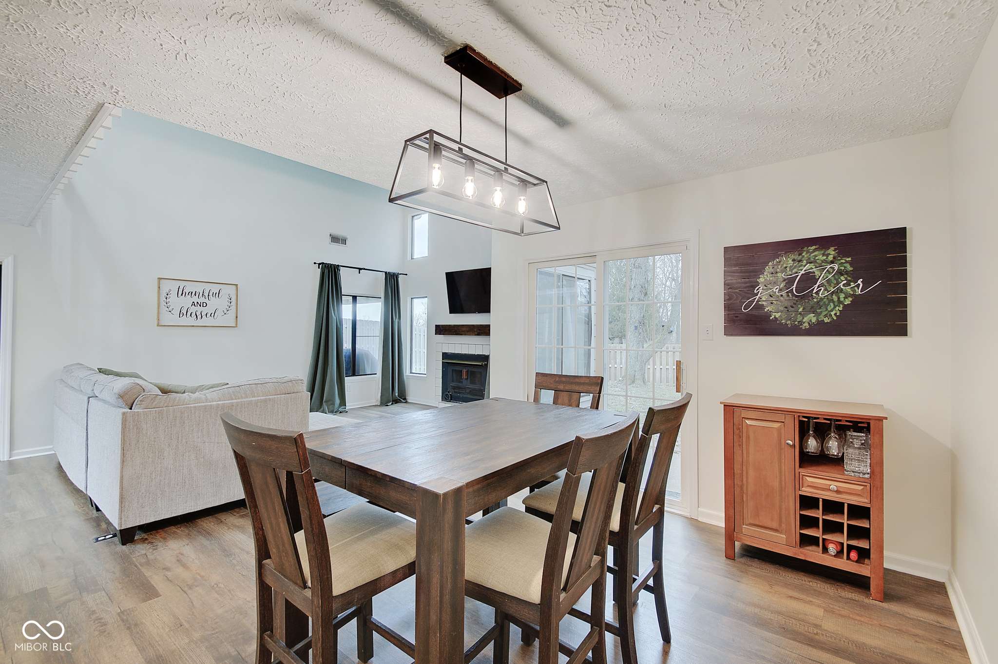 Avon, IN 46123,805 Crossbridge CT