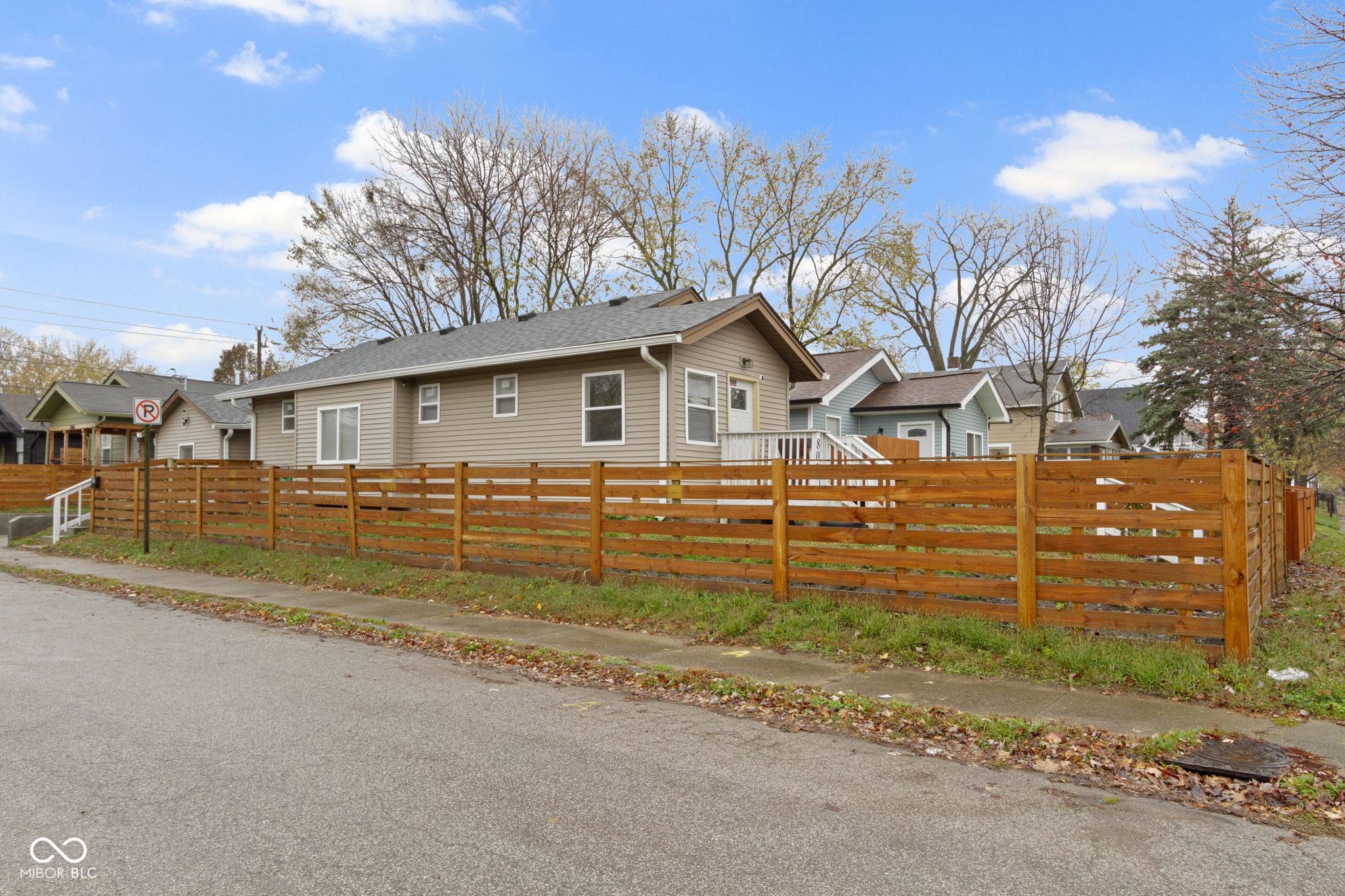 Indianapolis, IN 46201,802 N Tuxedo ST