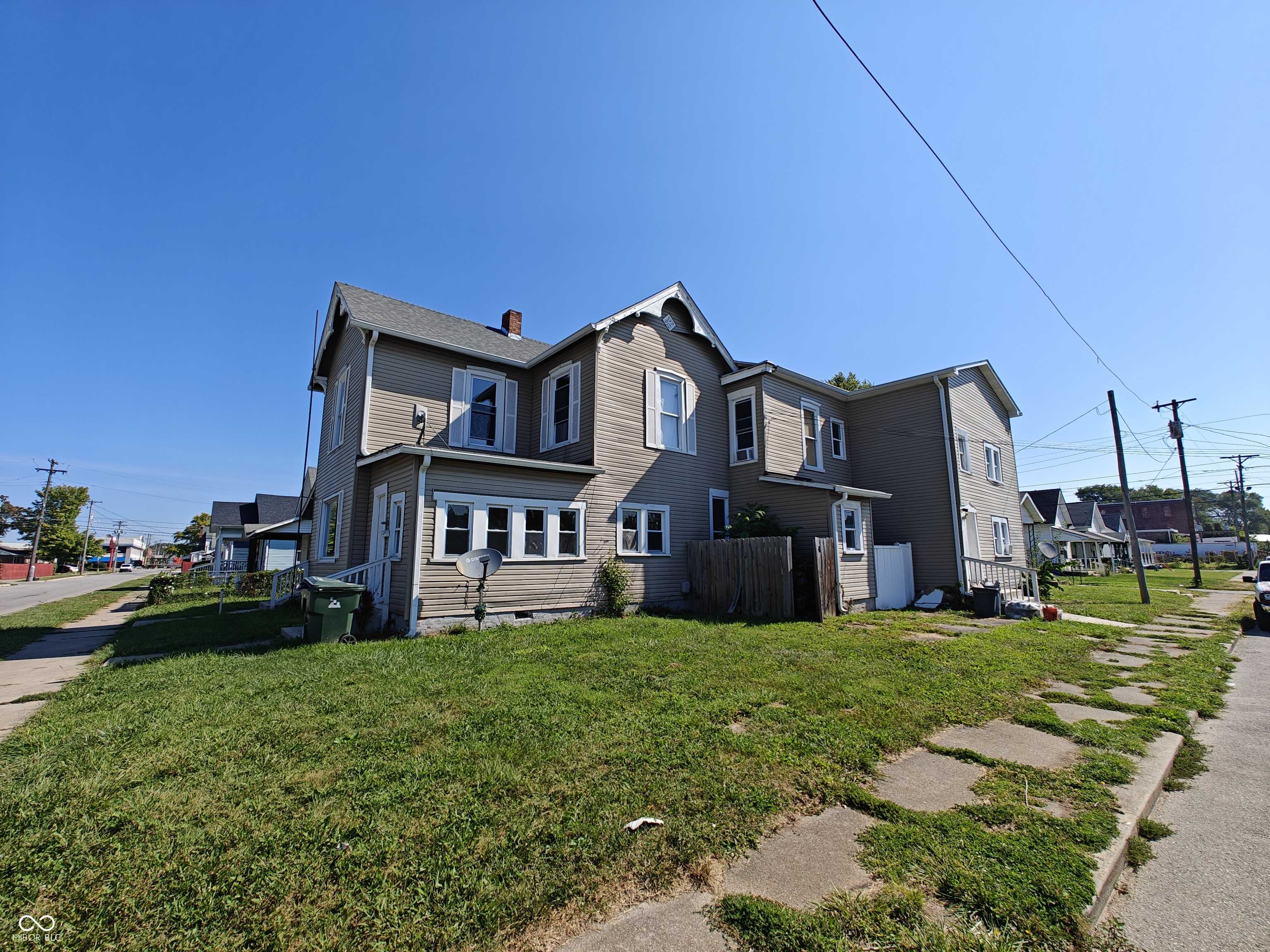 Shelbyville, IN 46176,202 E Taylor ST E #5