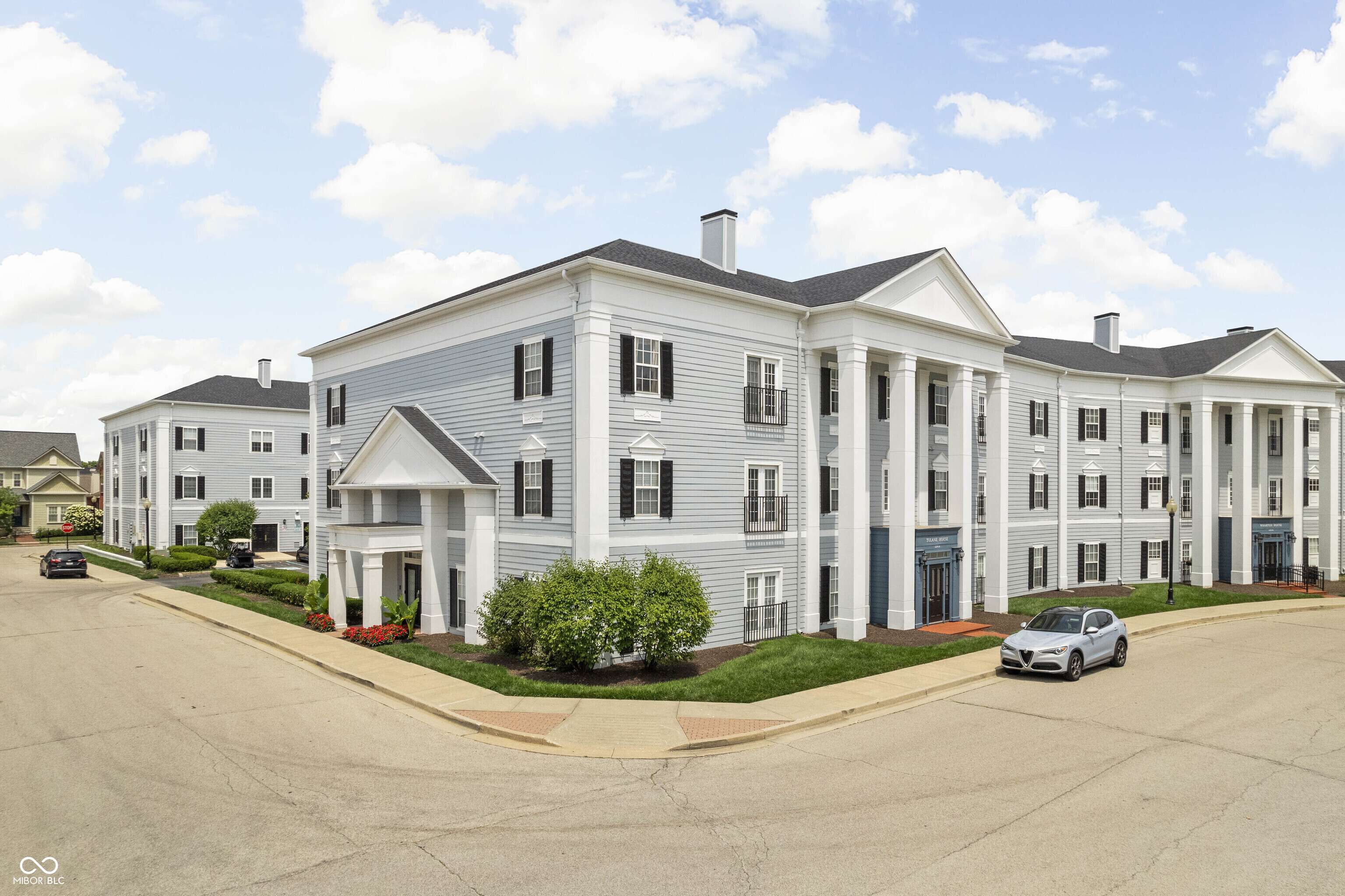 Carmel, IN 46032,12914 University CRES #APT 1B