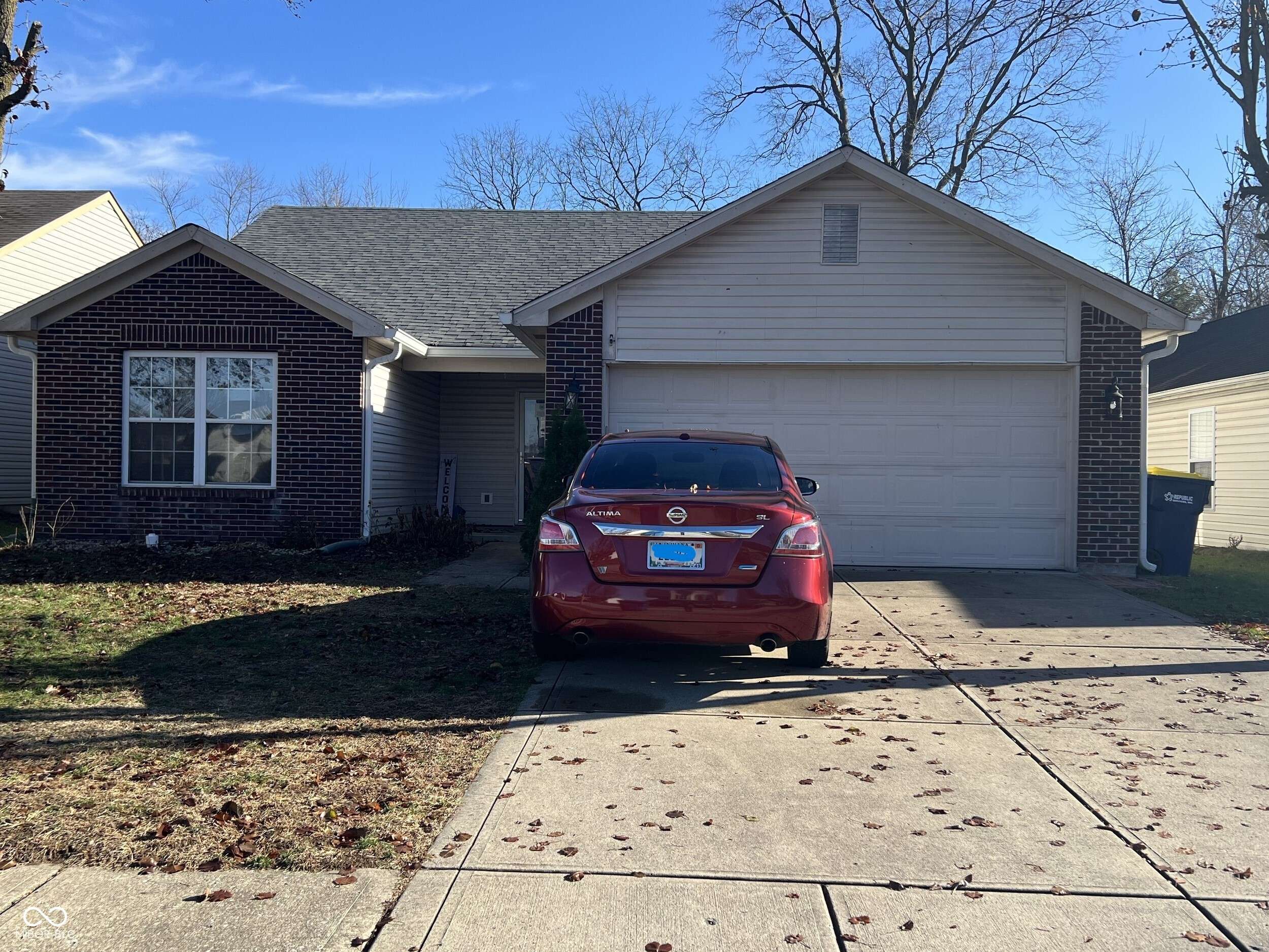 Indianapolis, IN 46217,8153 Lake Tree LN