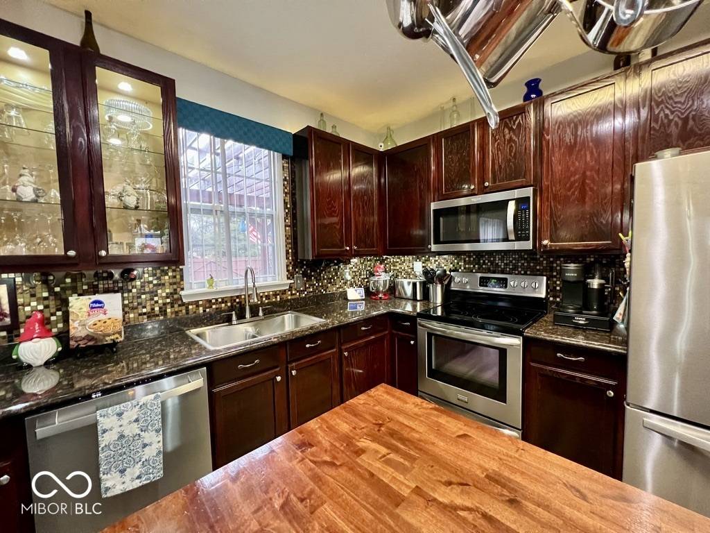 Plainfield, IN 46168,2181 Russet CT