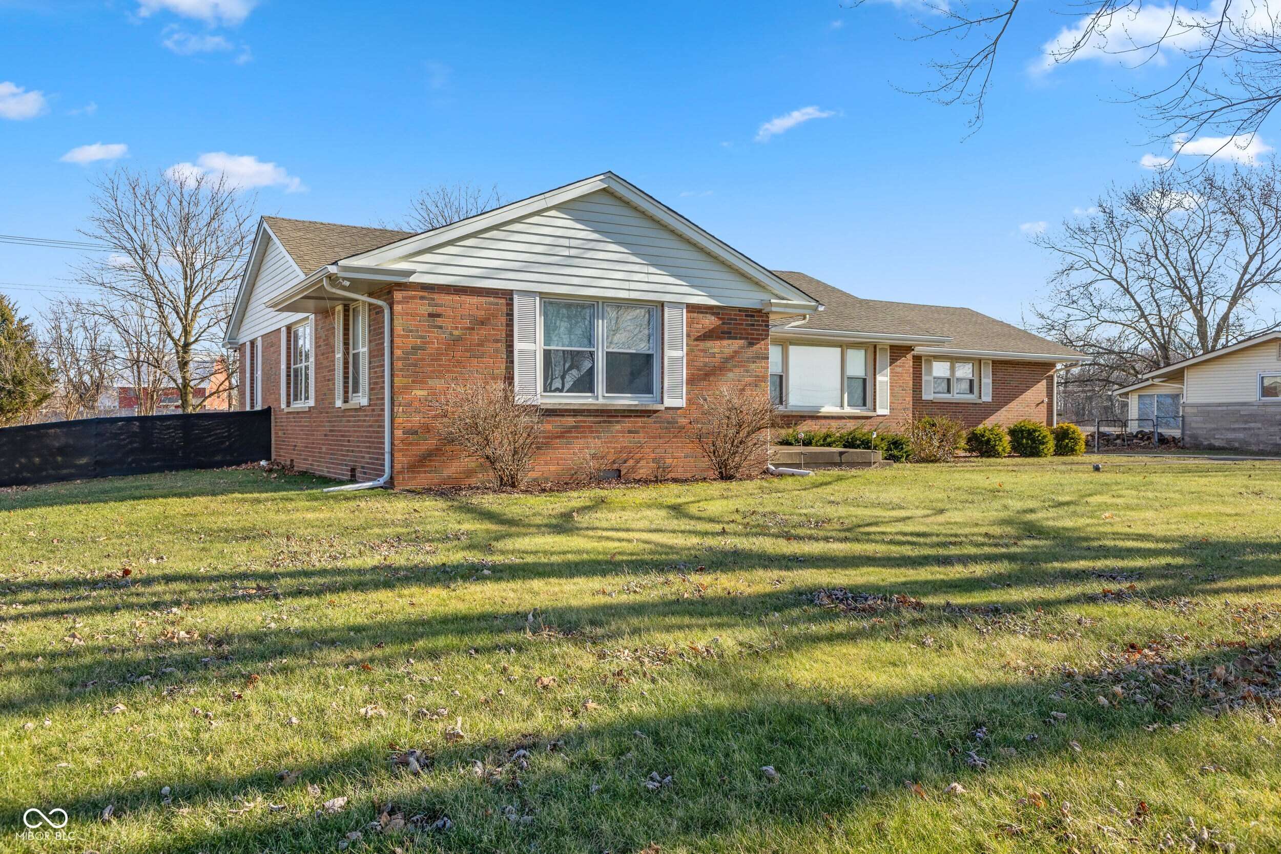 Indianapolis, IN 46239,5249 Hickory RD