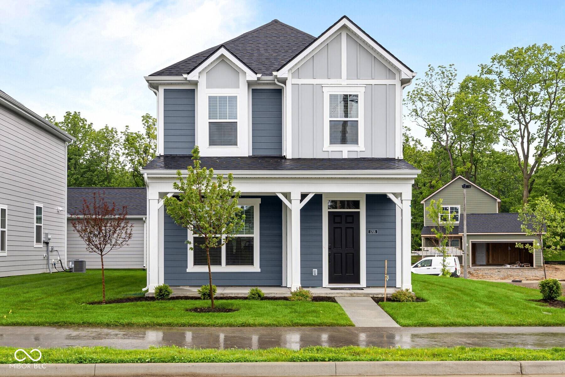 Indianapolis, IN 46240,1705 Real ST