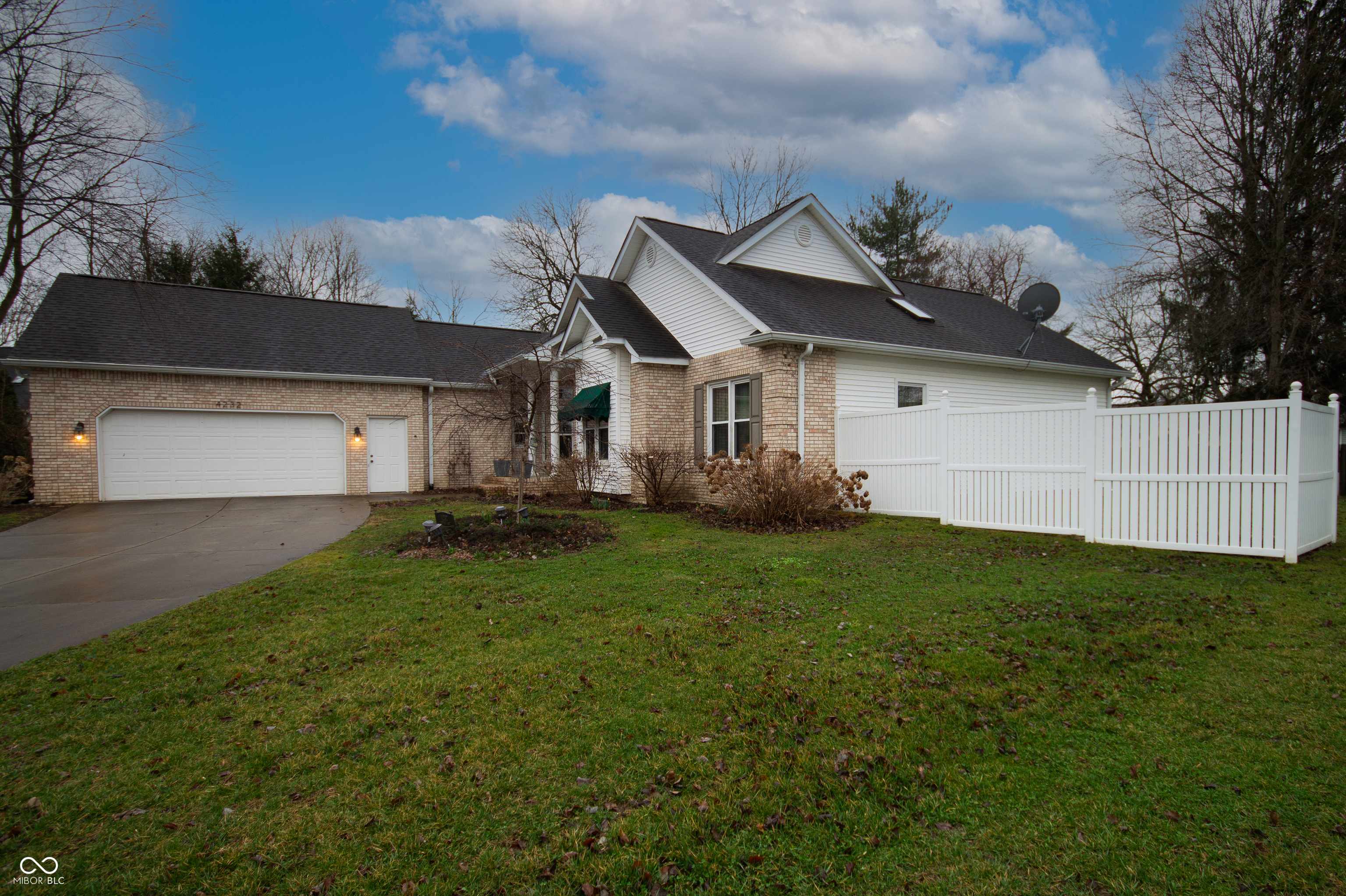Columbus, IN 47203,4232 Bunting LN