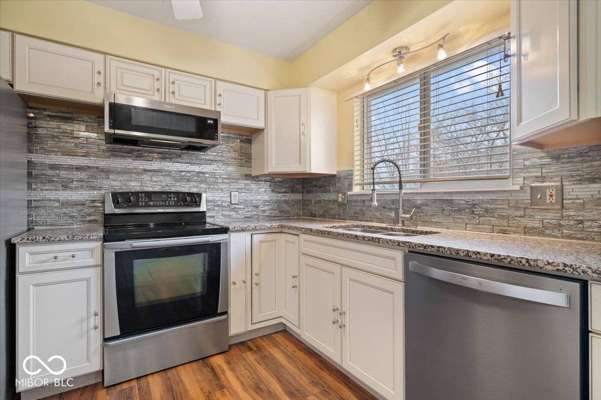 Carmel, IN 46032,581 W Hunters DR #APT D