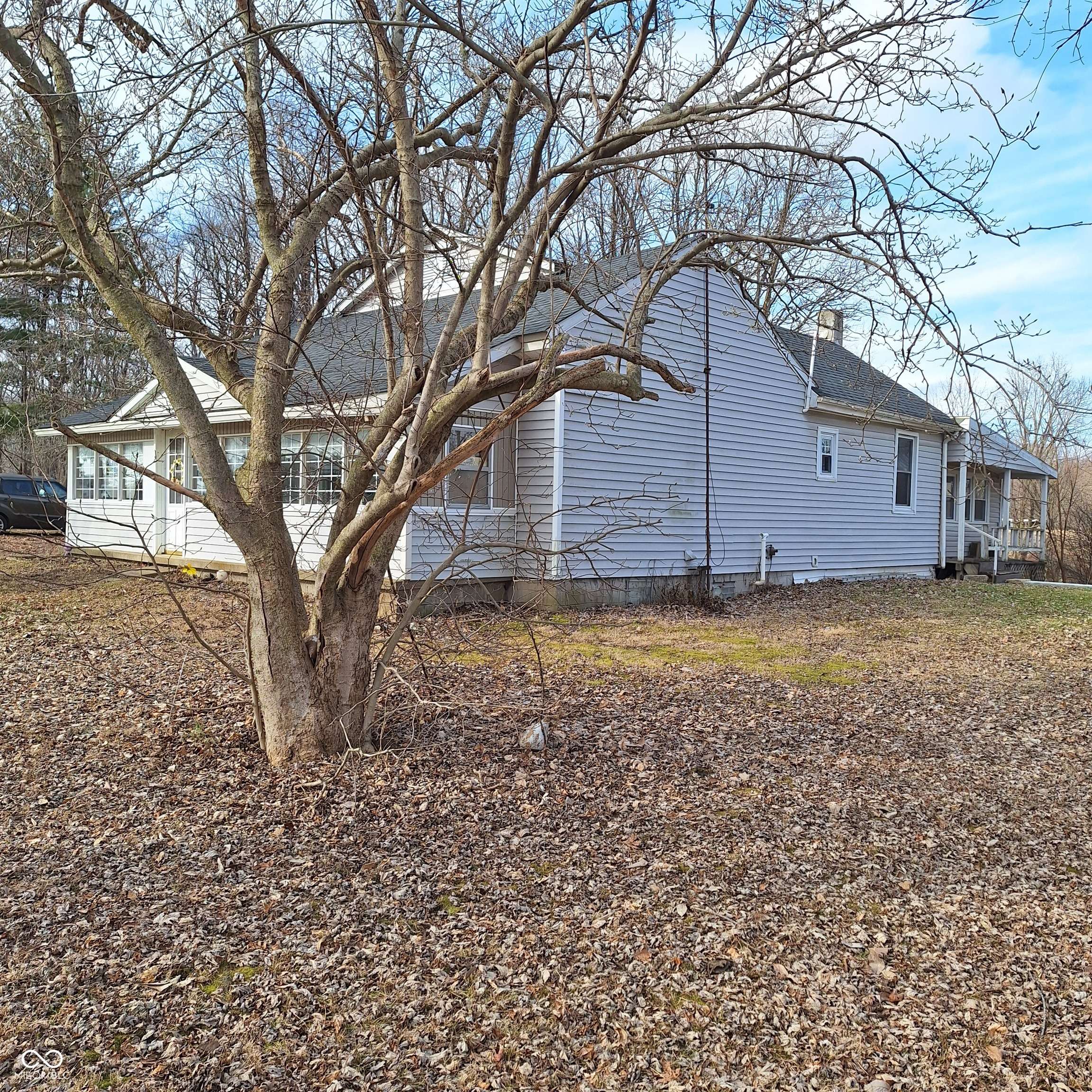 Greencastle, IN 46135,1057 E C. R. 325 N