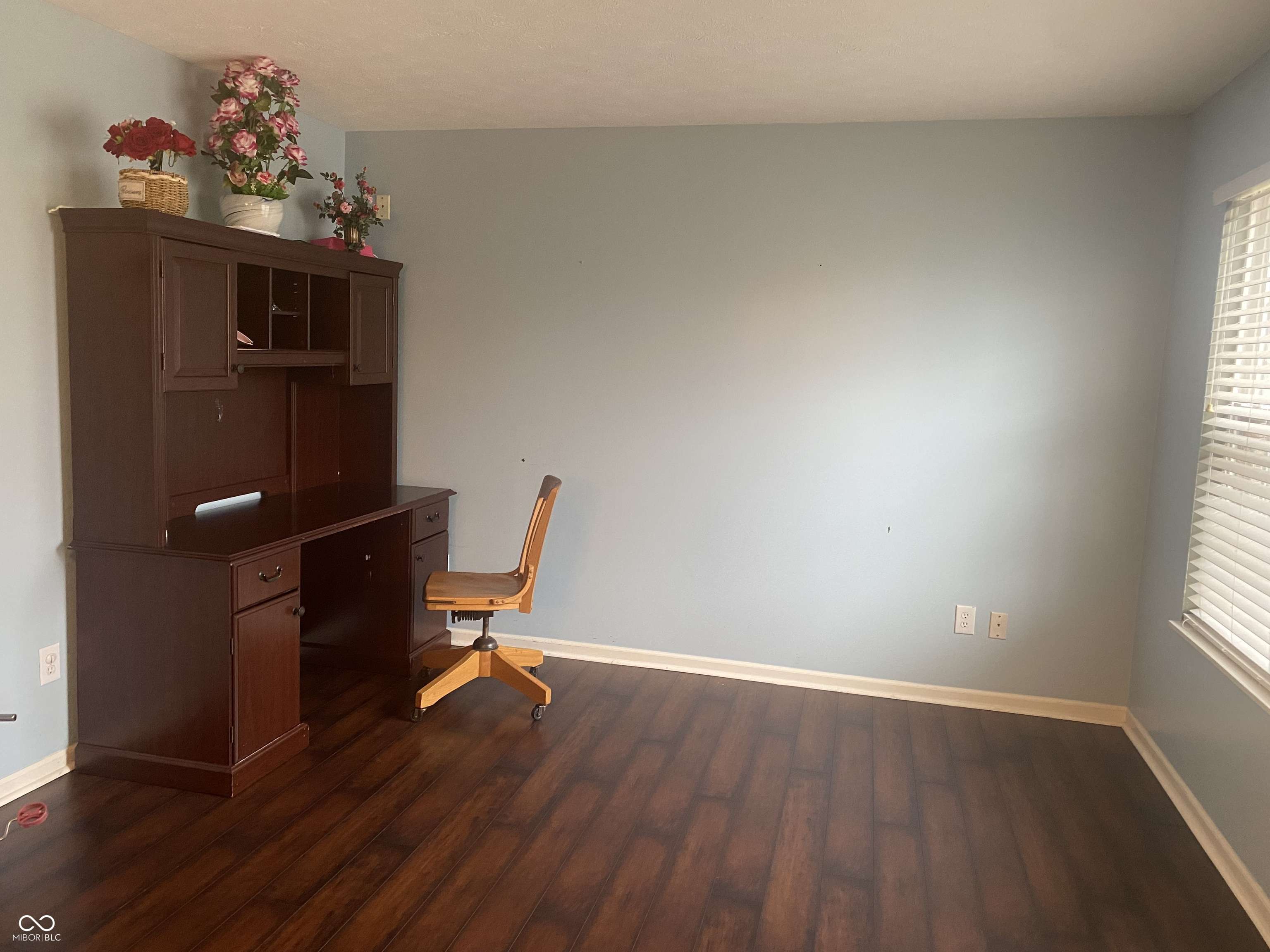 Indianapolis, IN 46237,5801 Safari DR