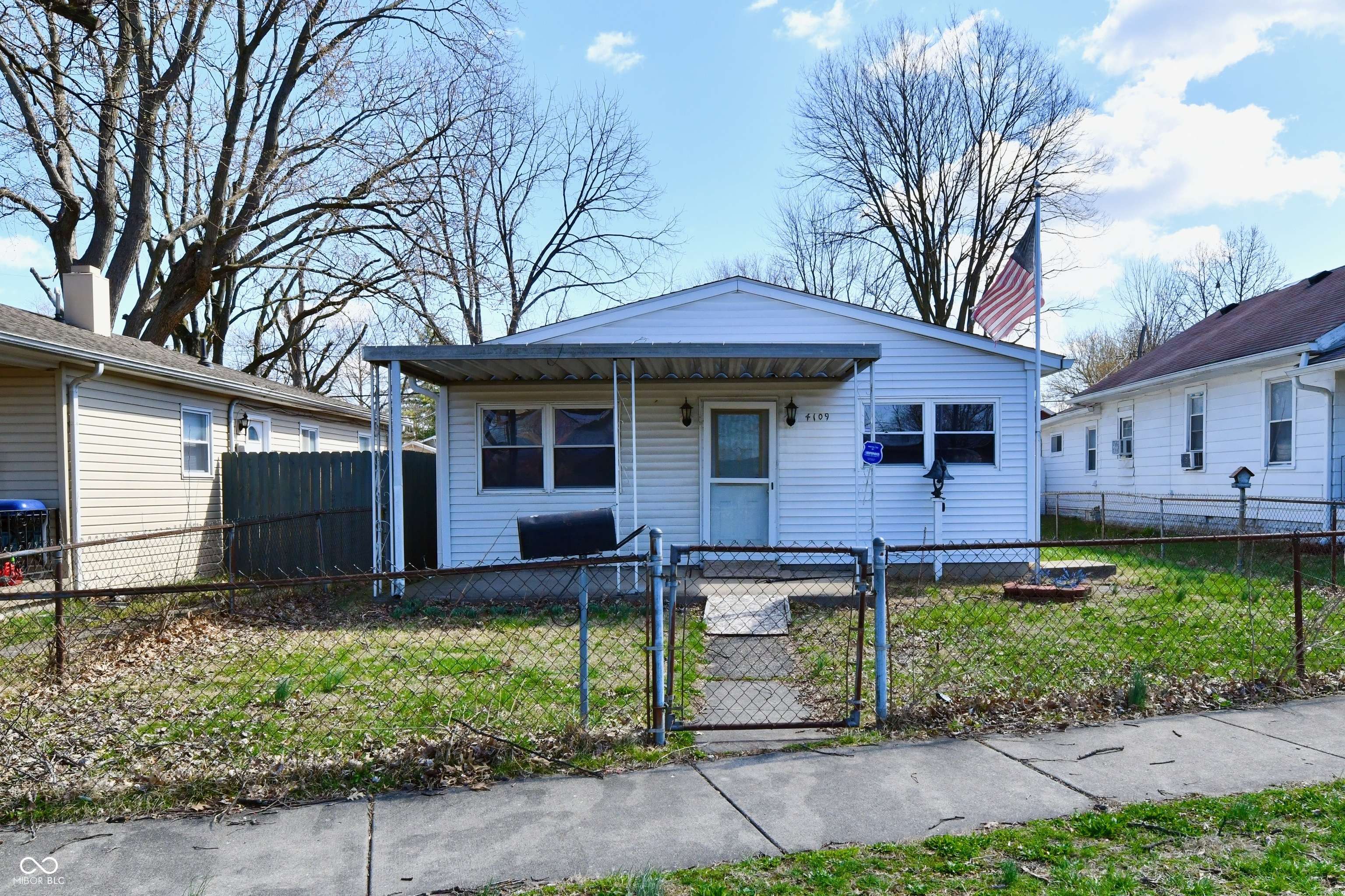 Indianapolis, IN 46227,4109 Weaver AVE