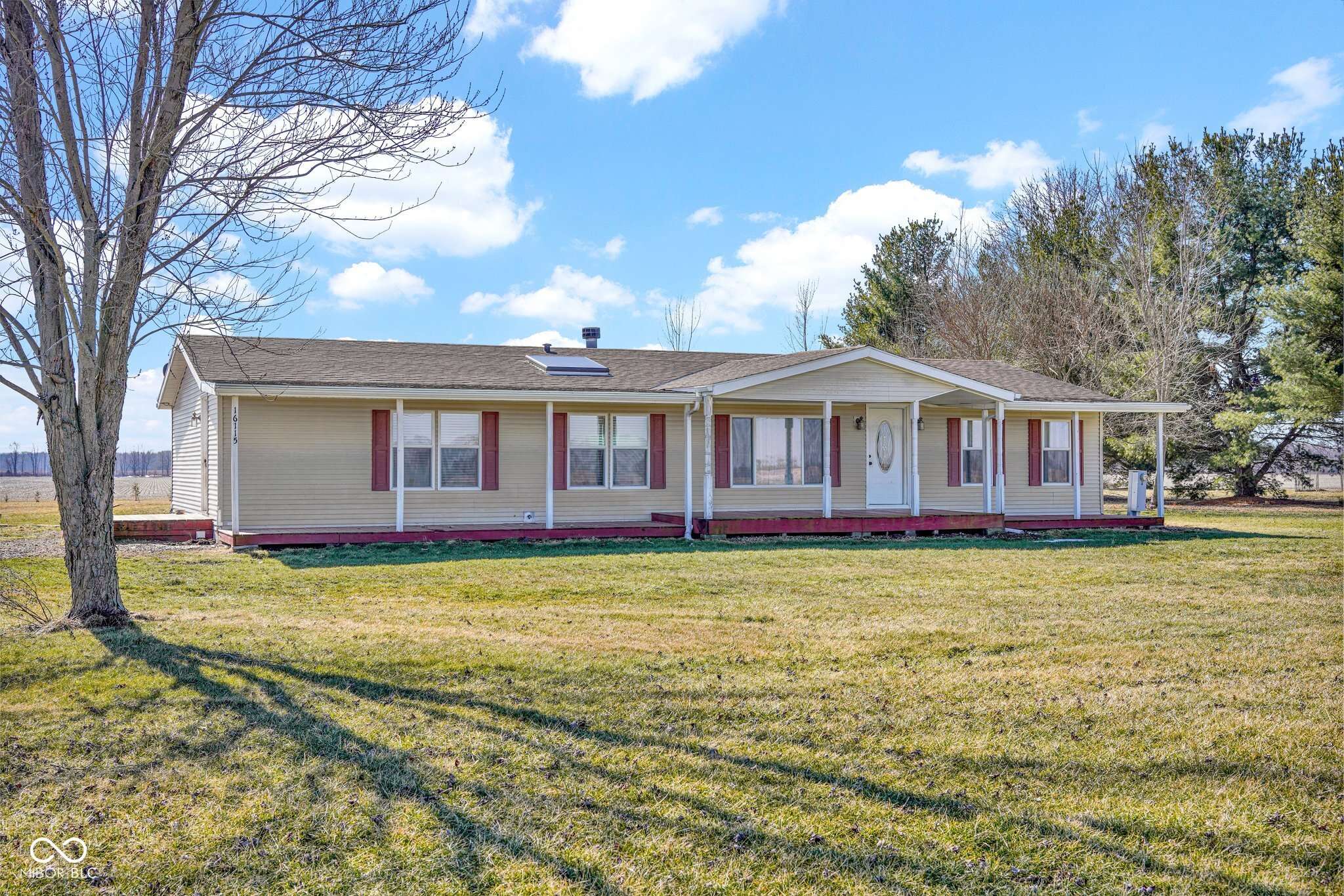Elizabethtown, IN 47232,16115 E 300 S
