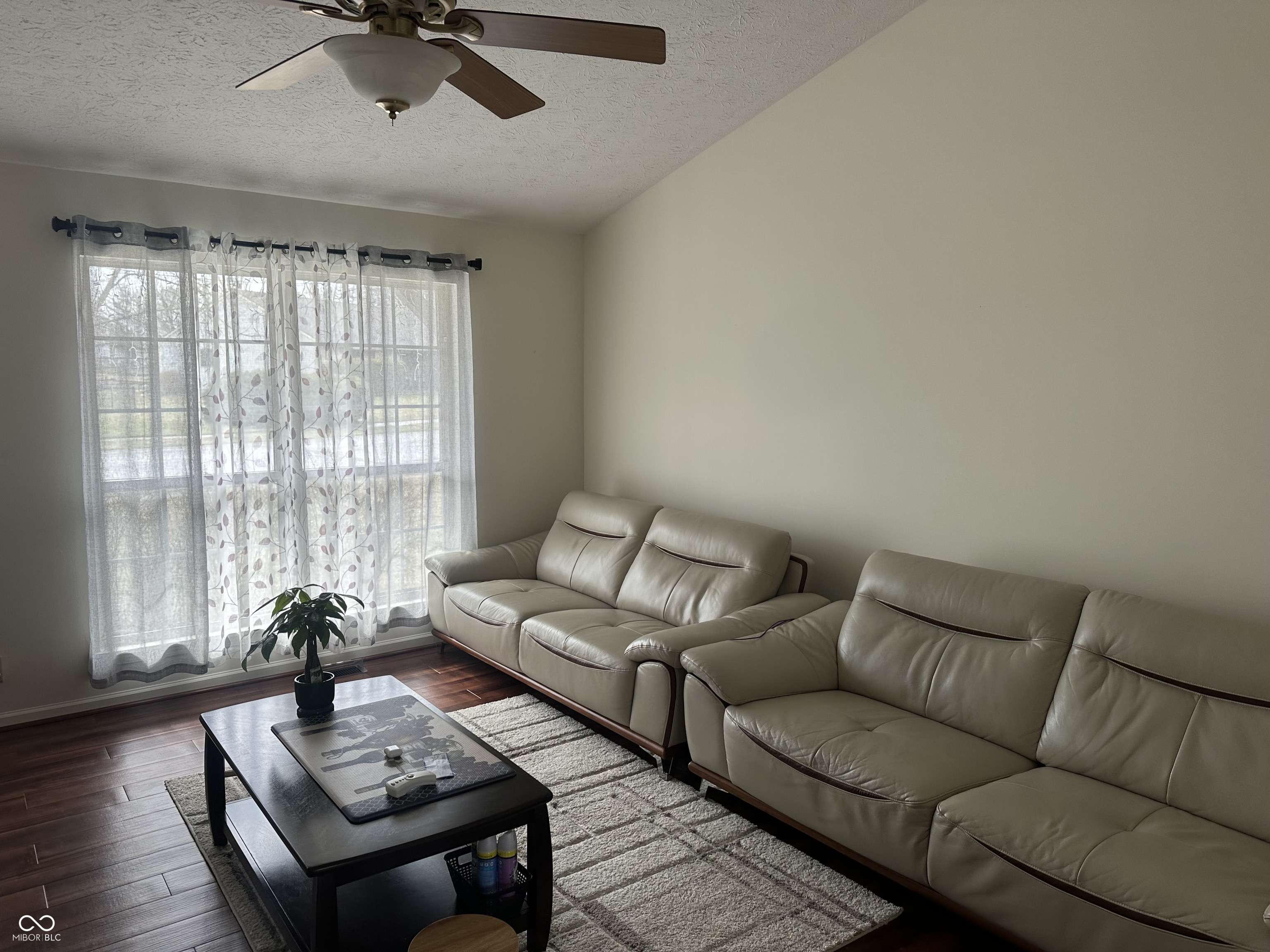 Indianapolis, IN 46237,7101 Carrie DR