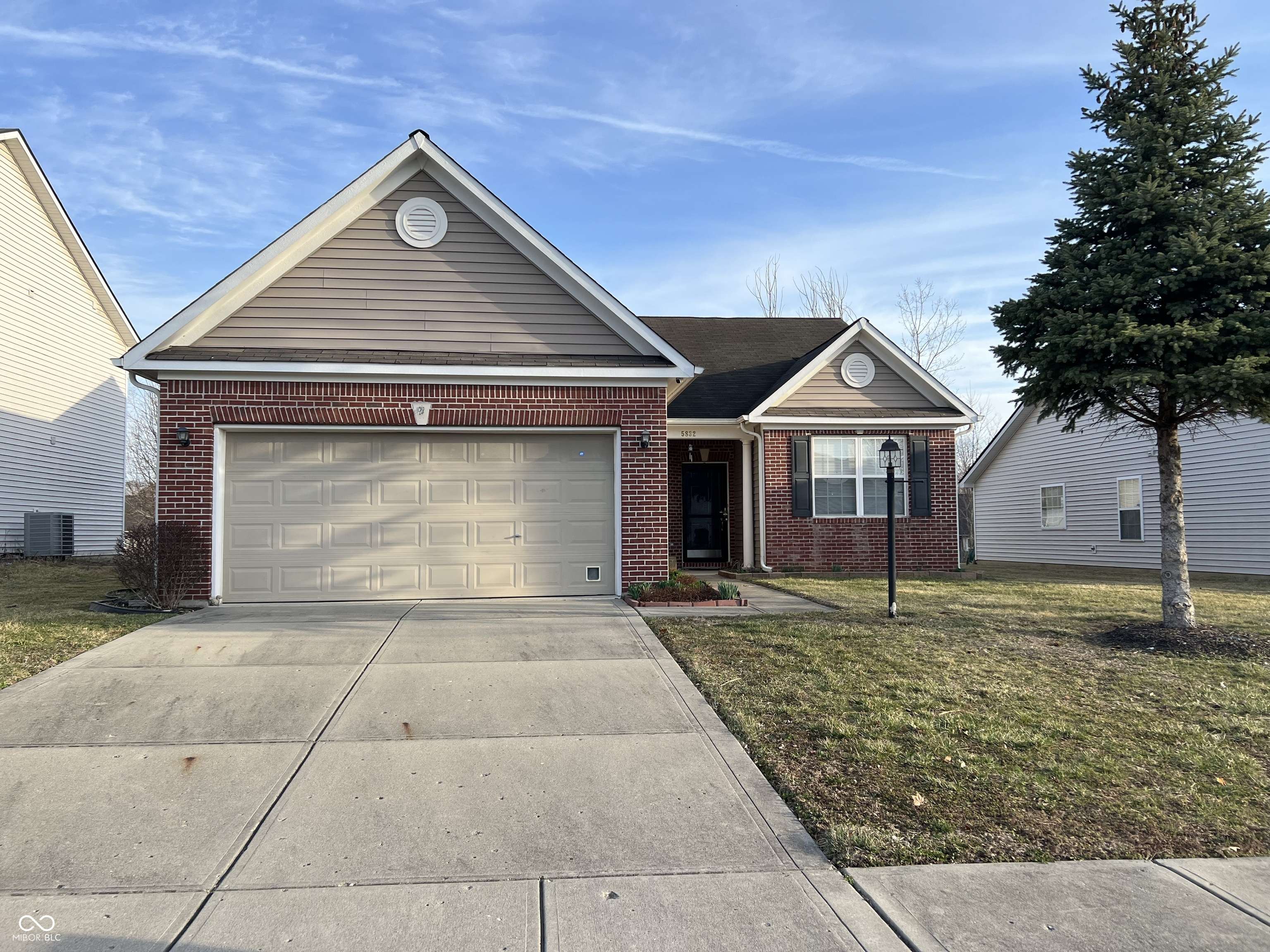 Indianapolis, IN 46221,5832 Cabot DR