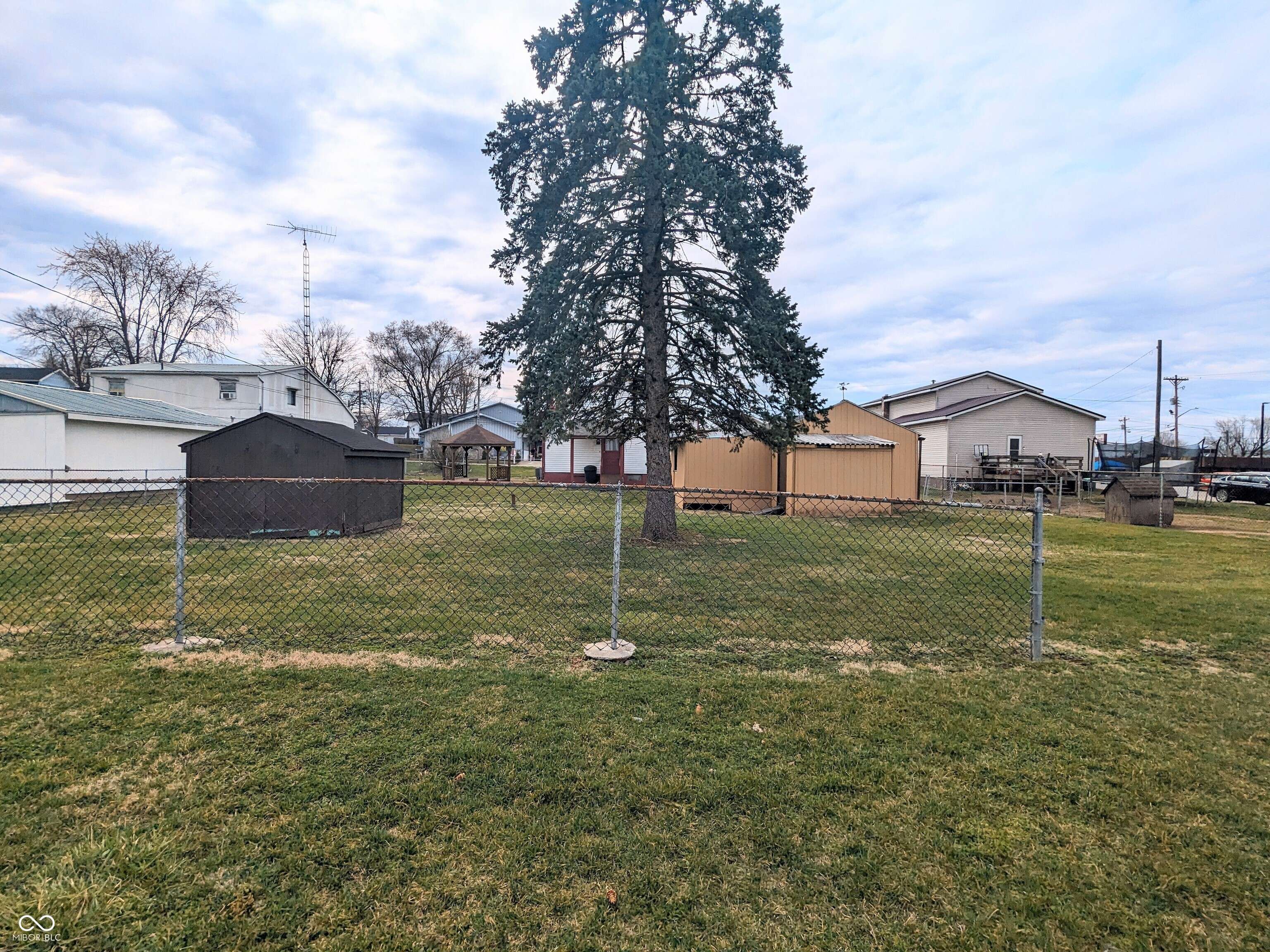 Connersville, IN 47331,724 E 5th ST E