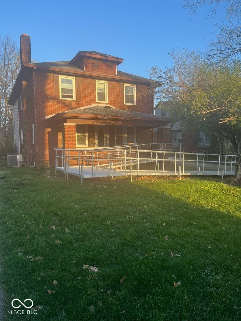 Indianapolis, IN 46219,930 N Ritter AVE