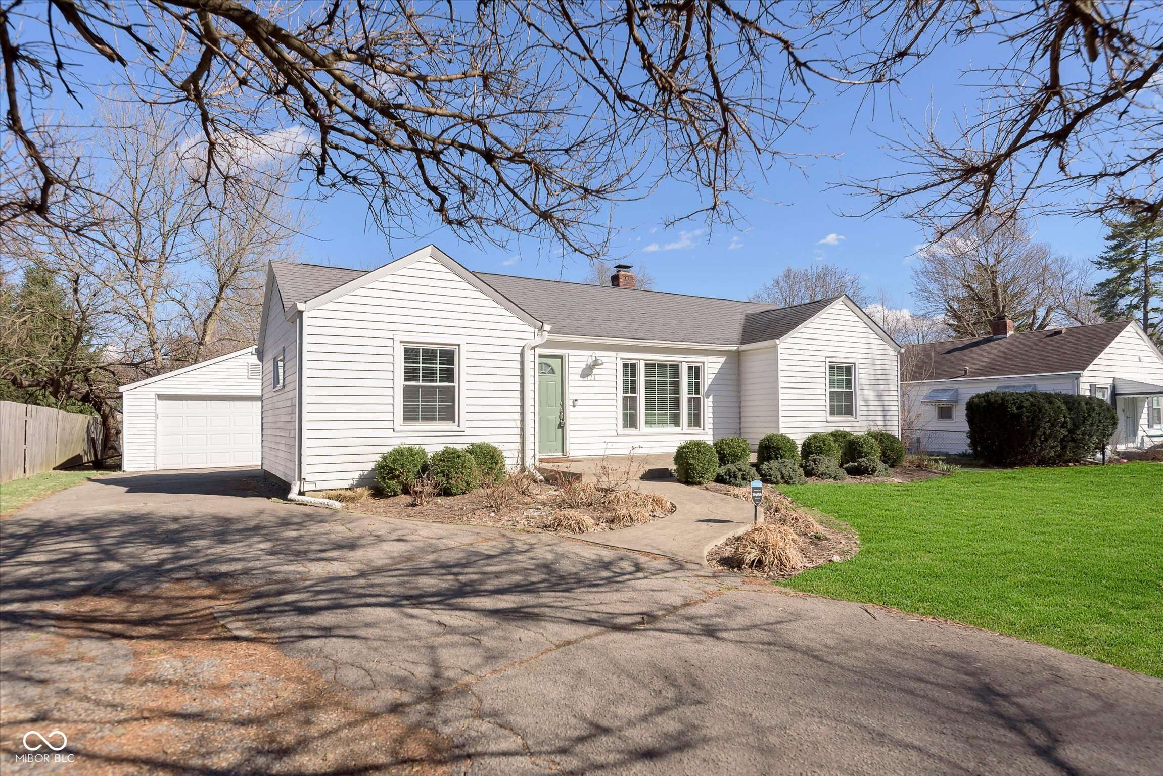 Indianapolis, IN 46220,6721 Evanston AVE